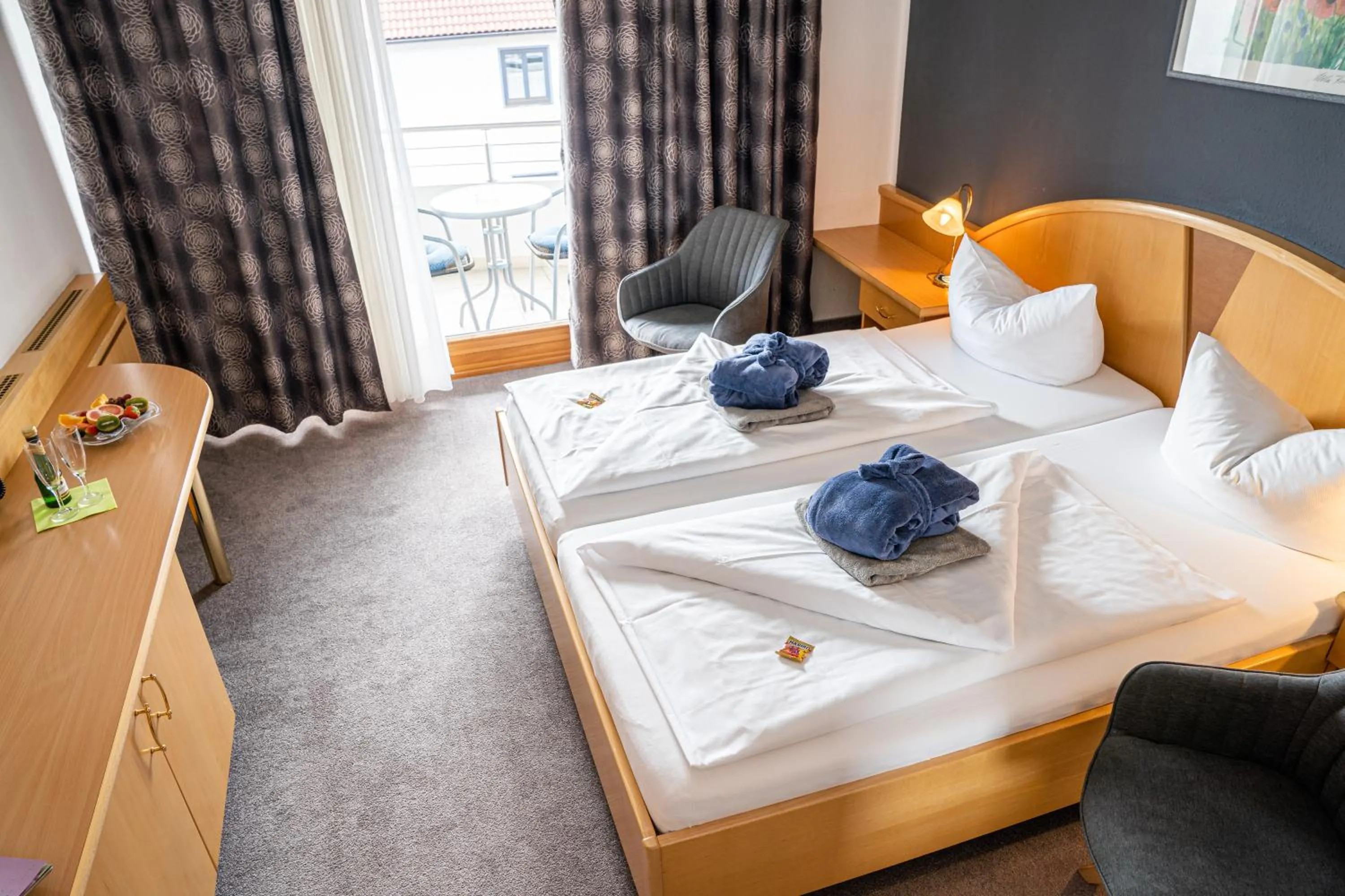 Photo of the whole room, Bed in ThermenClubHotel "All in"