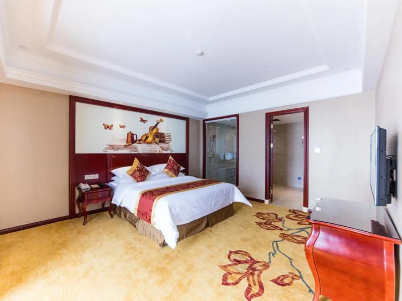 Bed in Vienna Hotel Songjiang Wanda Guangfulin Road