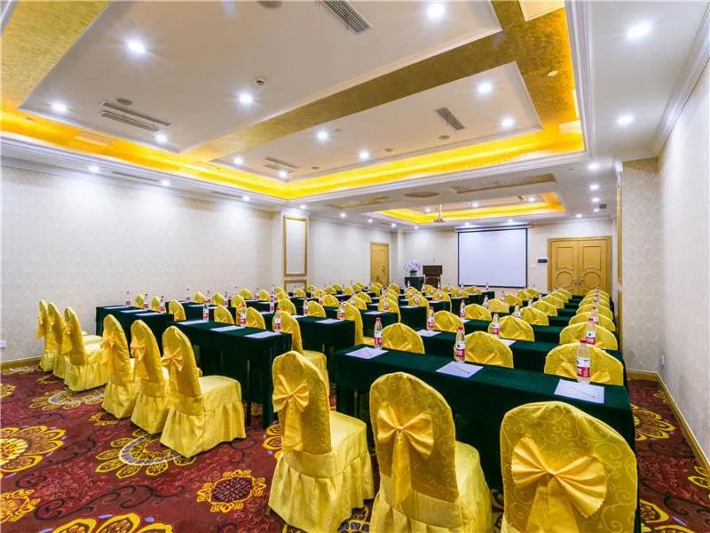 Vienna International Hotel Shanghai Pudong New International Exbition Central