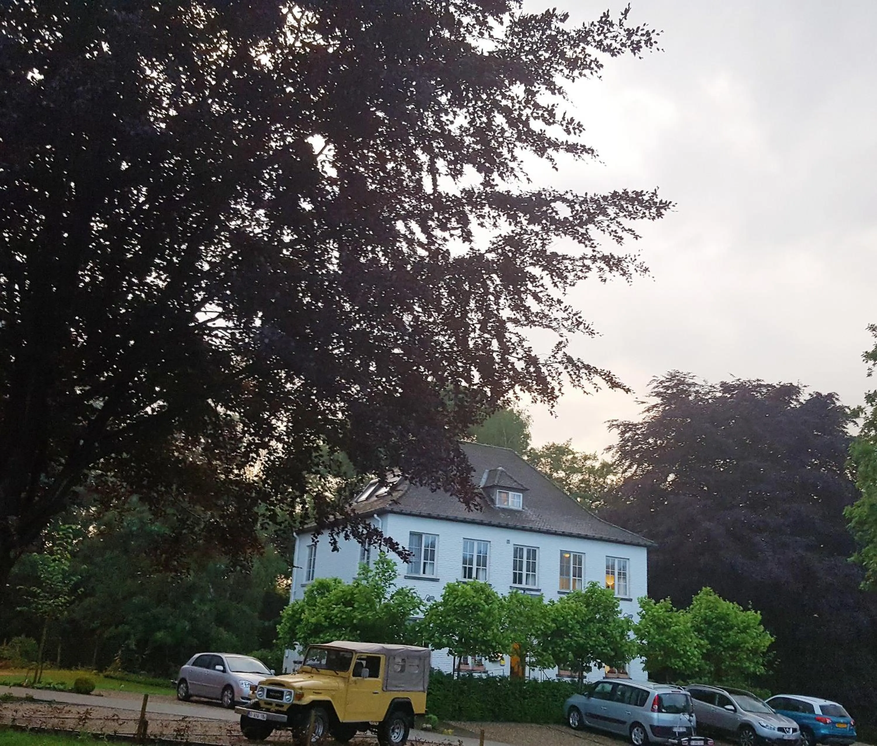 Facade/entrance in Hotel Au Nom De Dieu