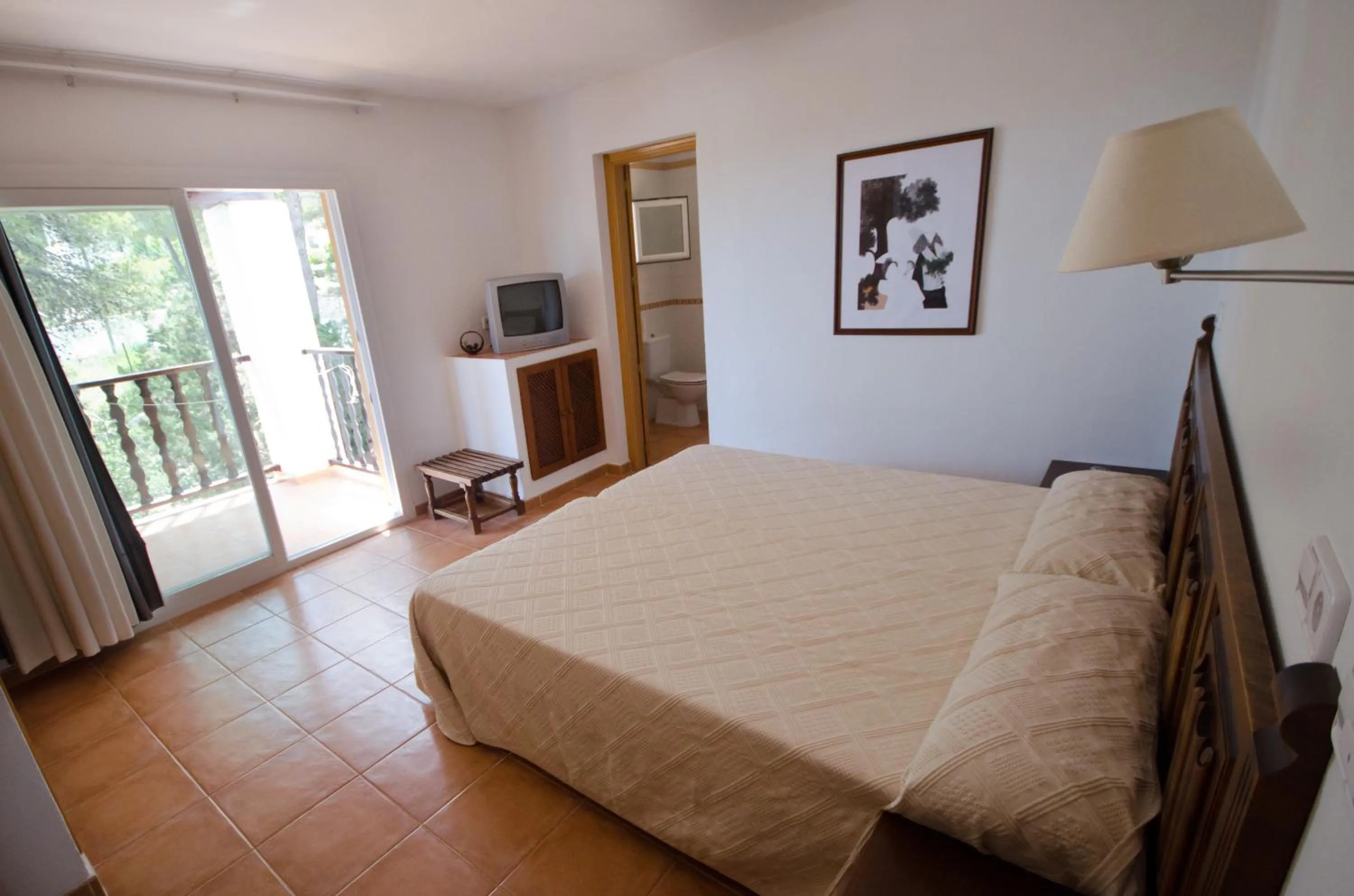 Bed in Hotel Club Can Jordi