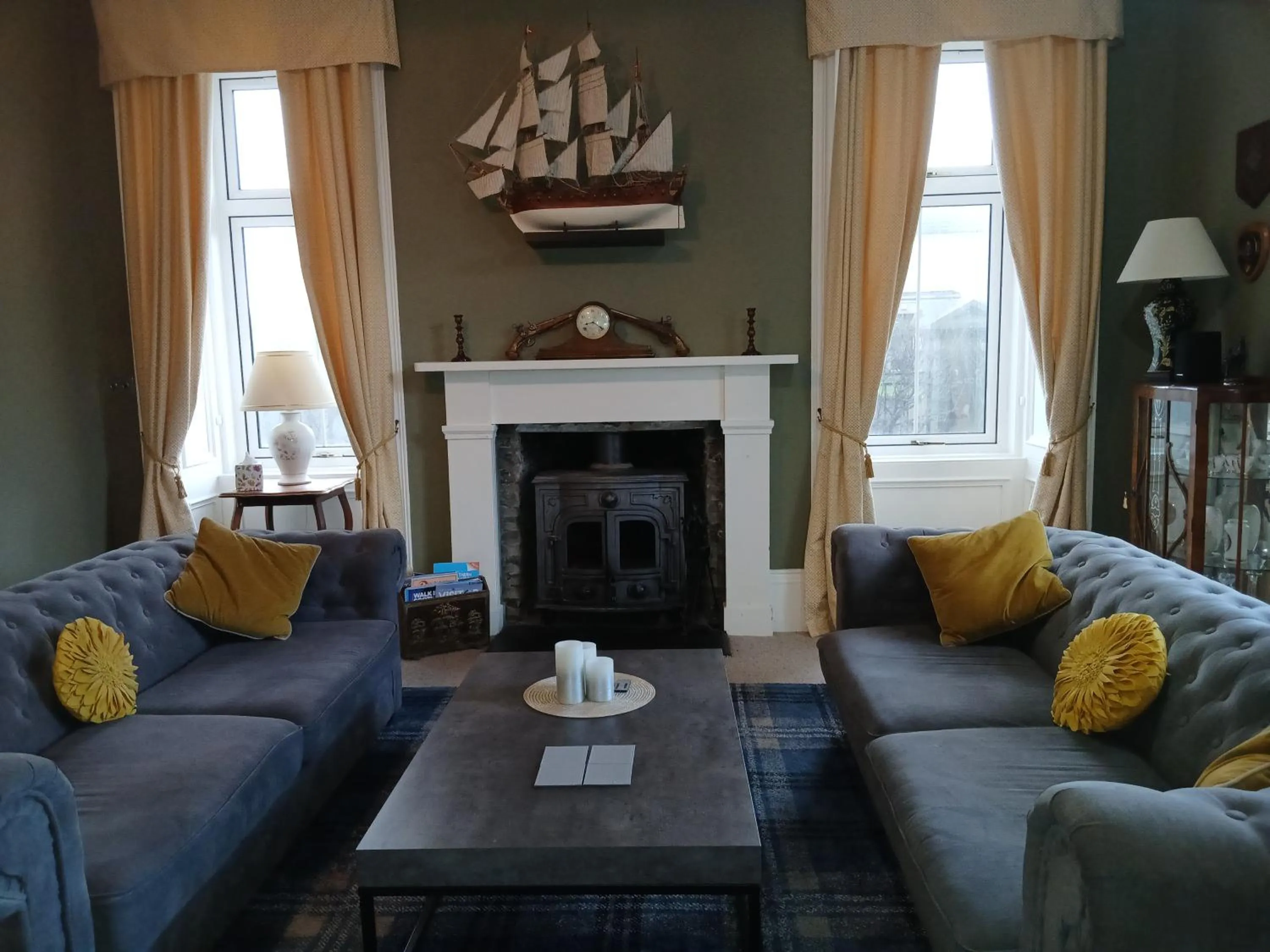 Lounge or bar in Greenland House B&B