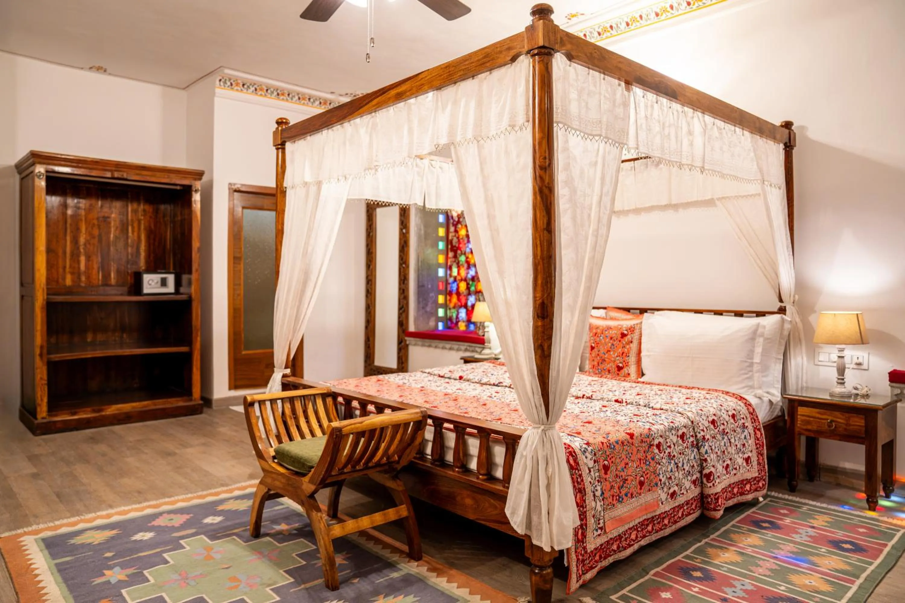 Bed in Udaigarh - Udaipur