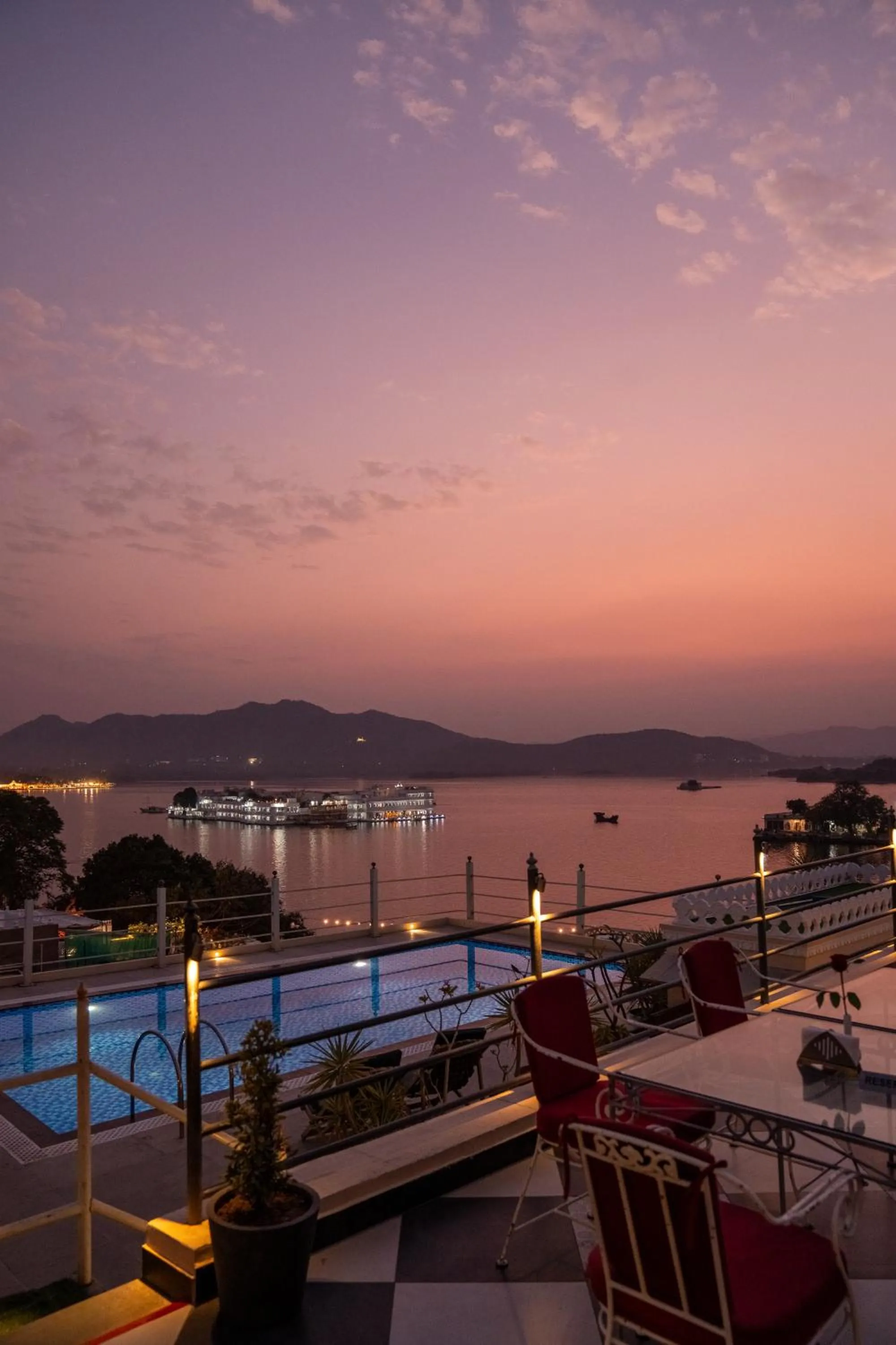 Lake view in Udaigarh - Udaipur