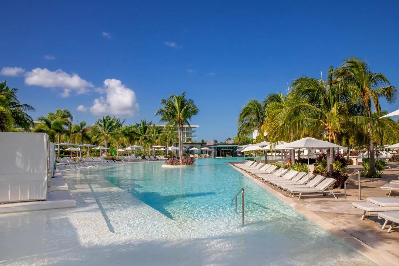 Pool view in Grand Palladium Select Costa Mujeres - All Inclusive