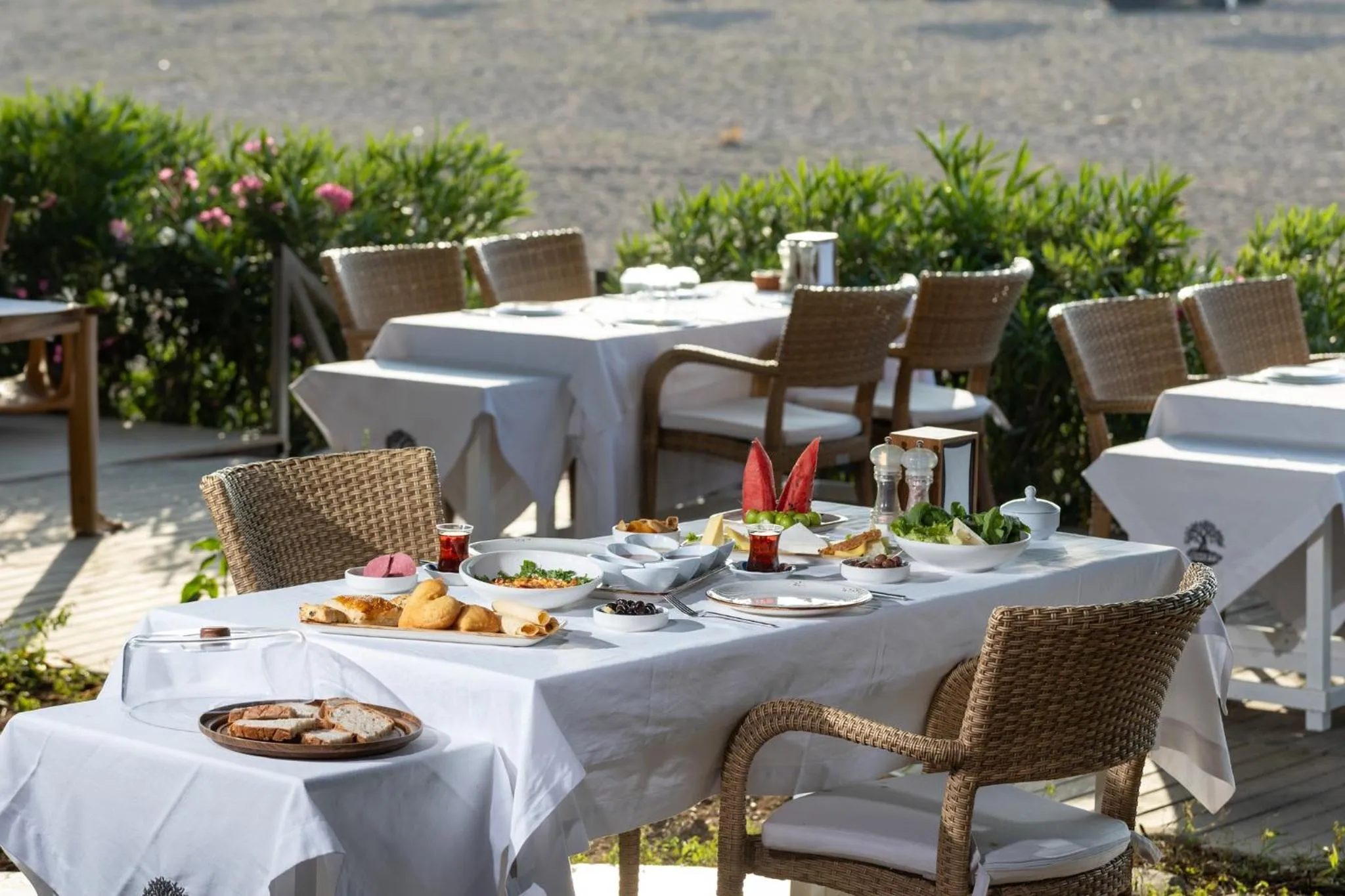 Etenna Beach Bungalows