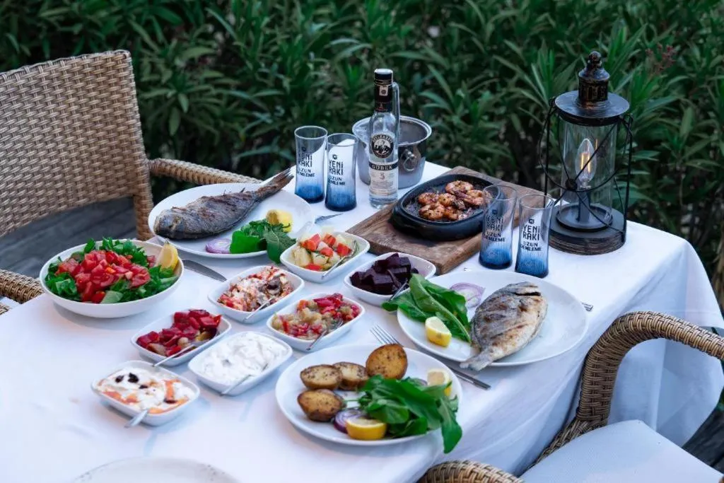 Etenna Beach Bungalows