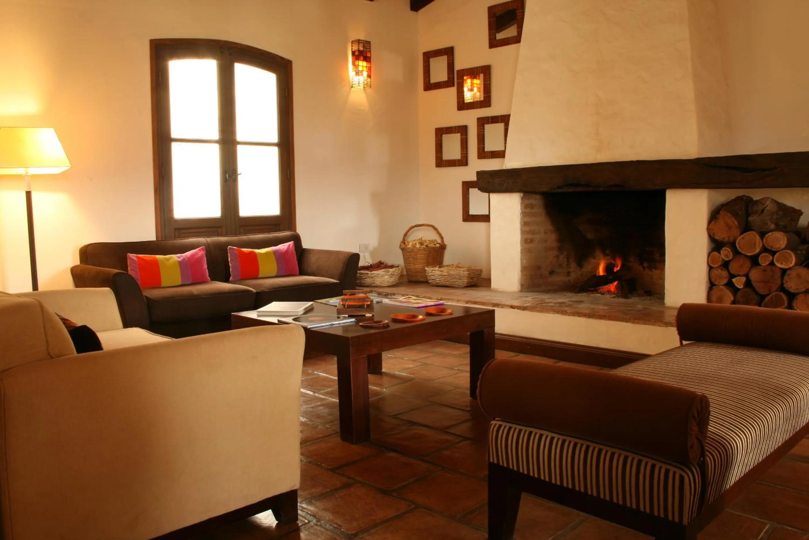 Lounge or bar in Altalaluna Hotel Boutique & Spa