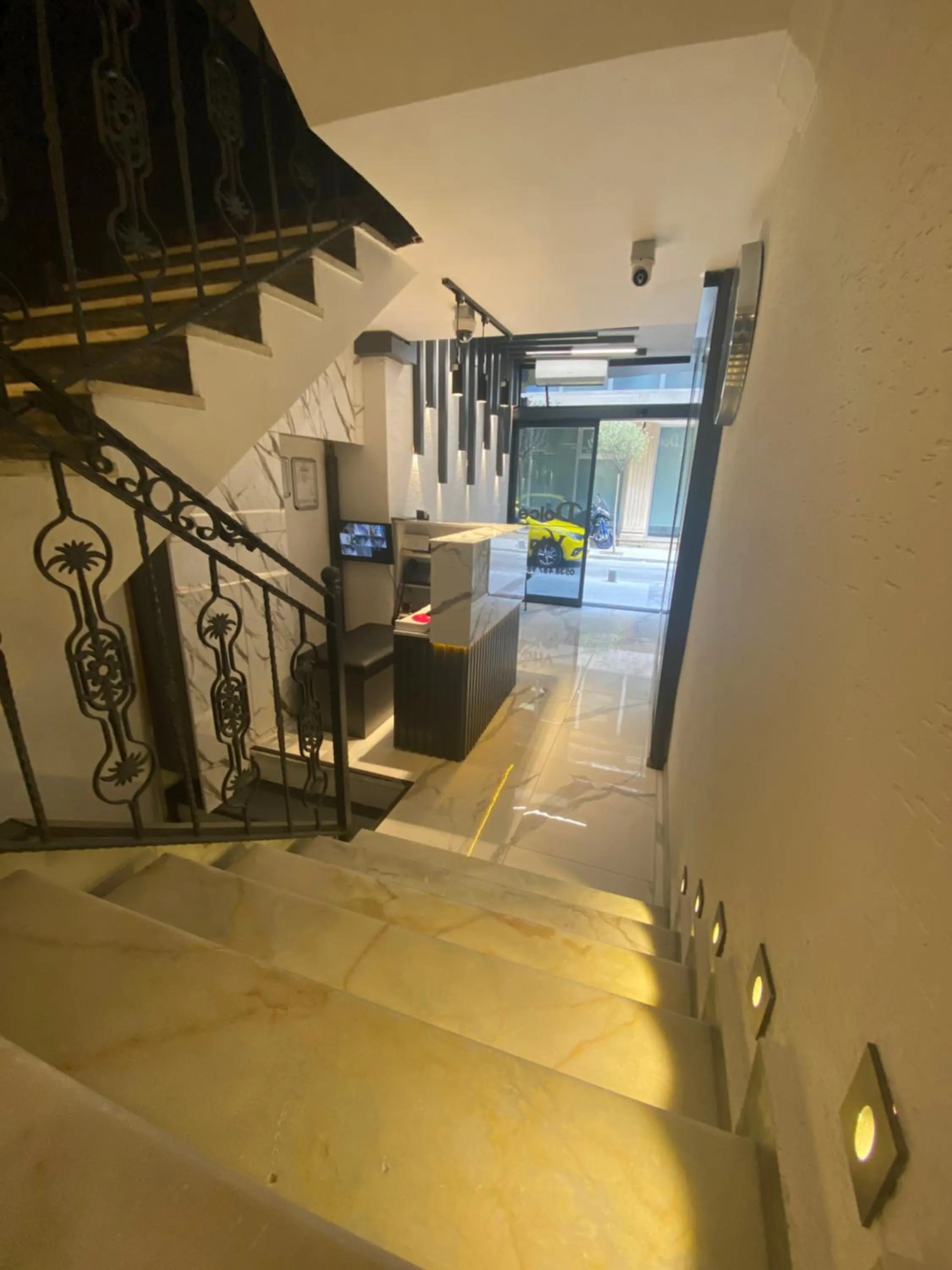 Lobby or reception in Dolce Vita Suite Hotel