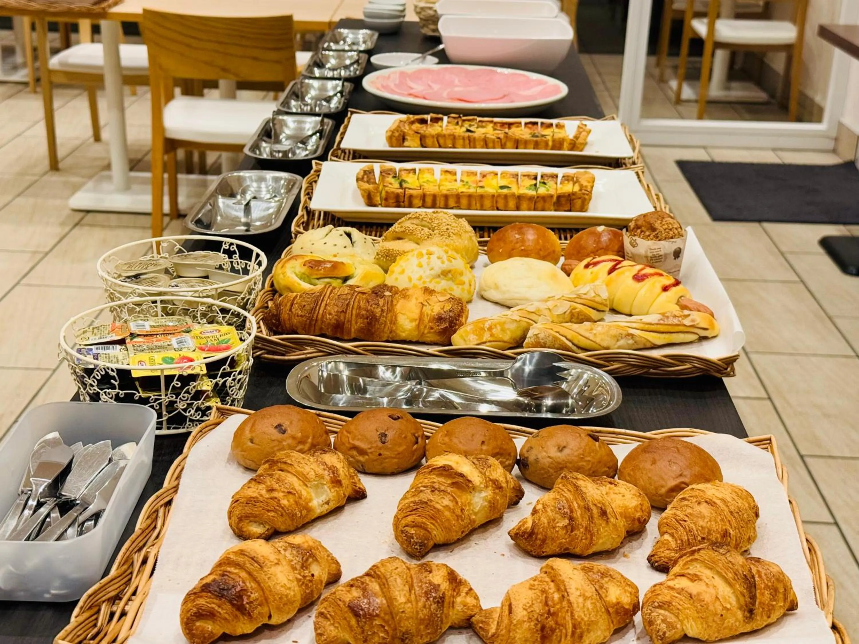Breakfast in Bande Hotel Osaka