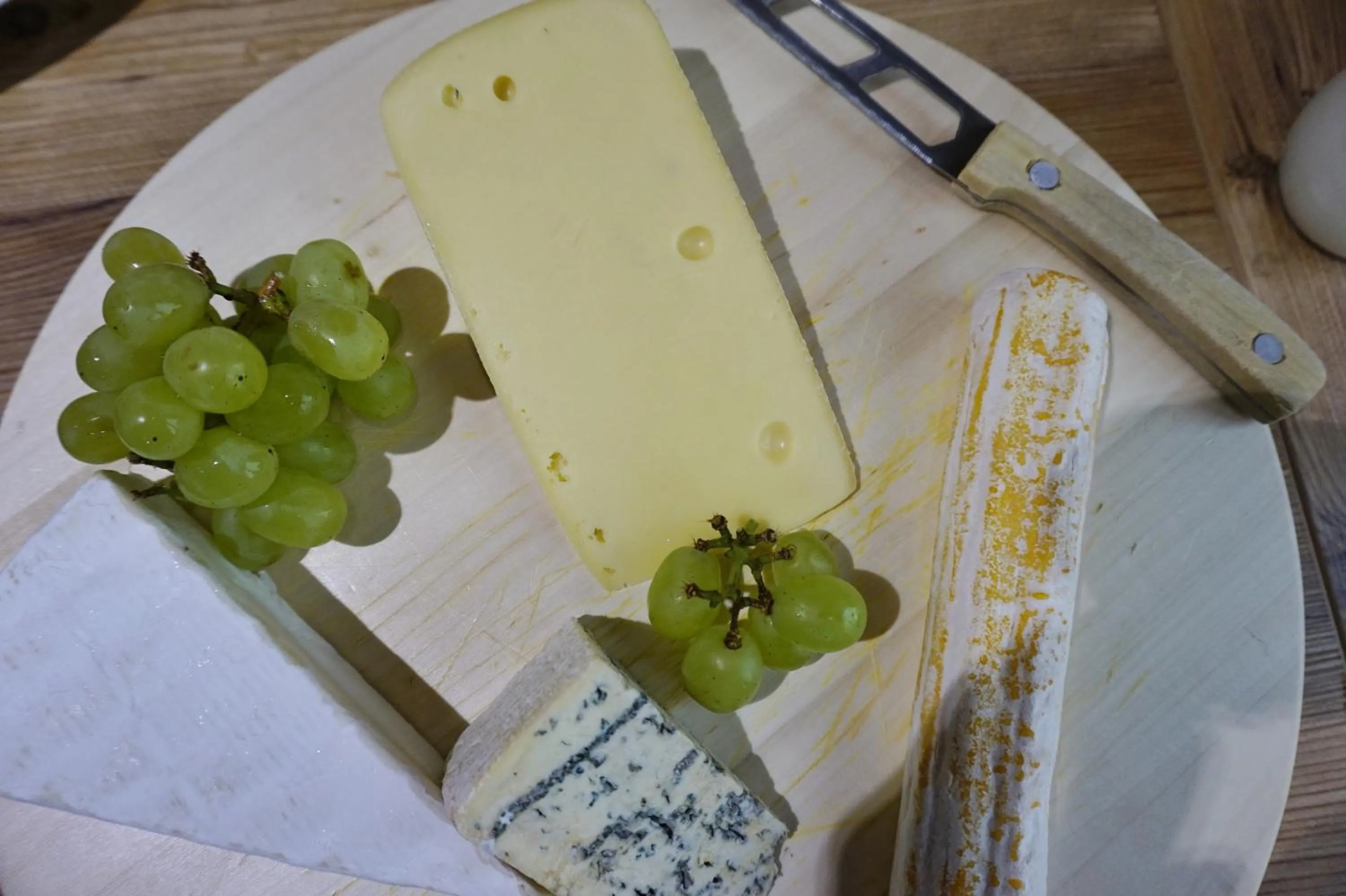 Buffet breakfast in Aparthotel Sunrise