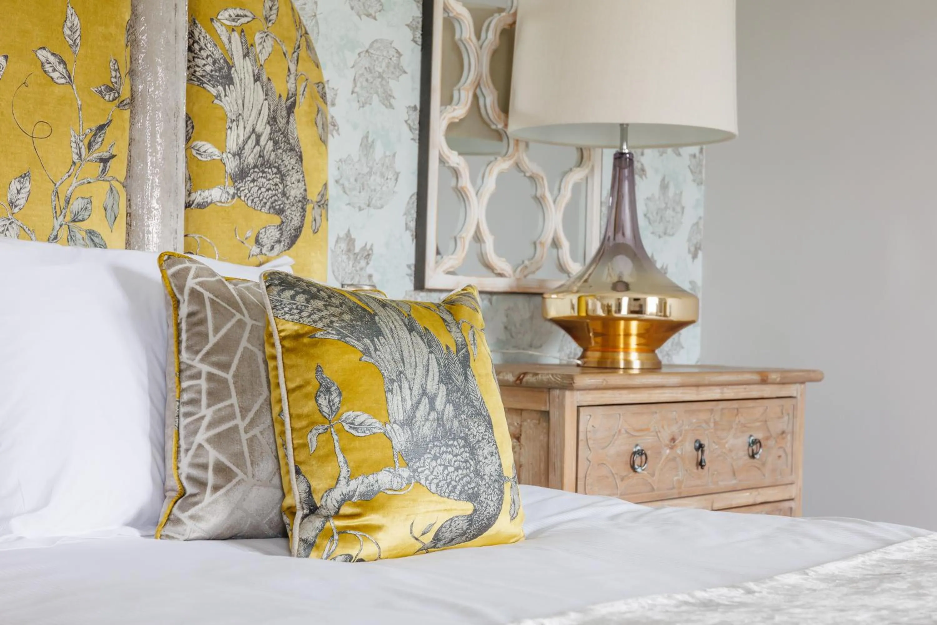 Bed in Peak Edge Hotel