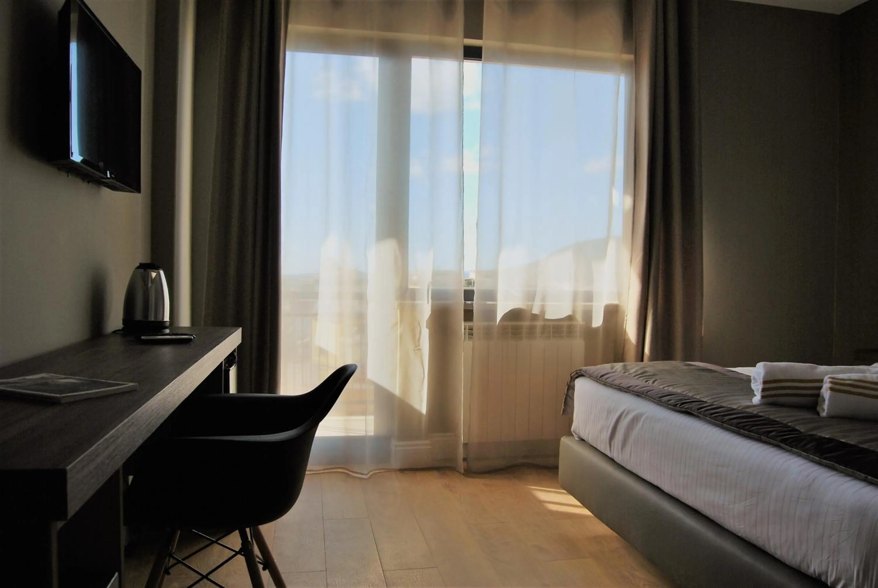 Bed in 7th Floor Suite