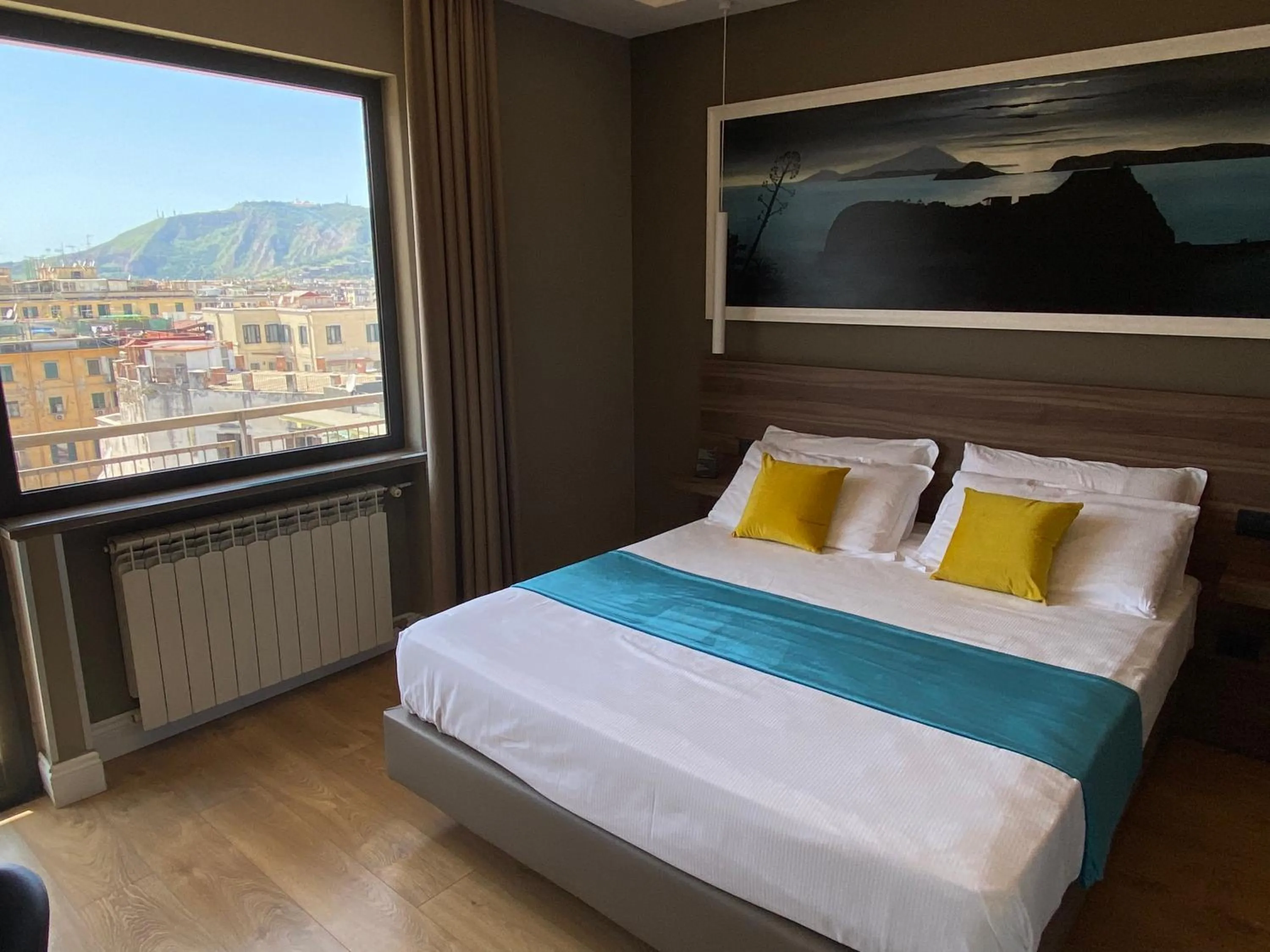 Bed in 7th Floor Suite