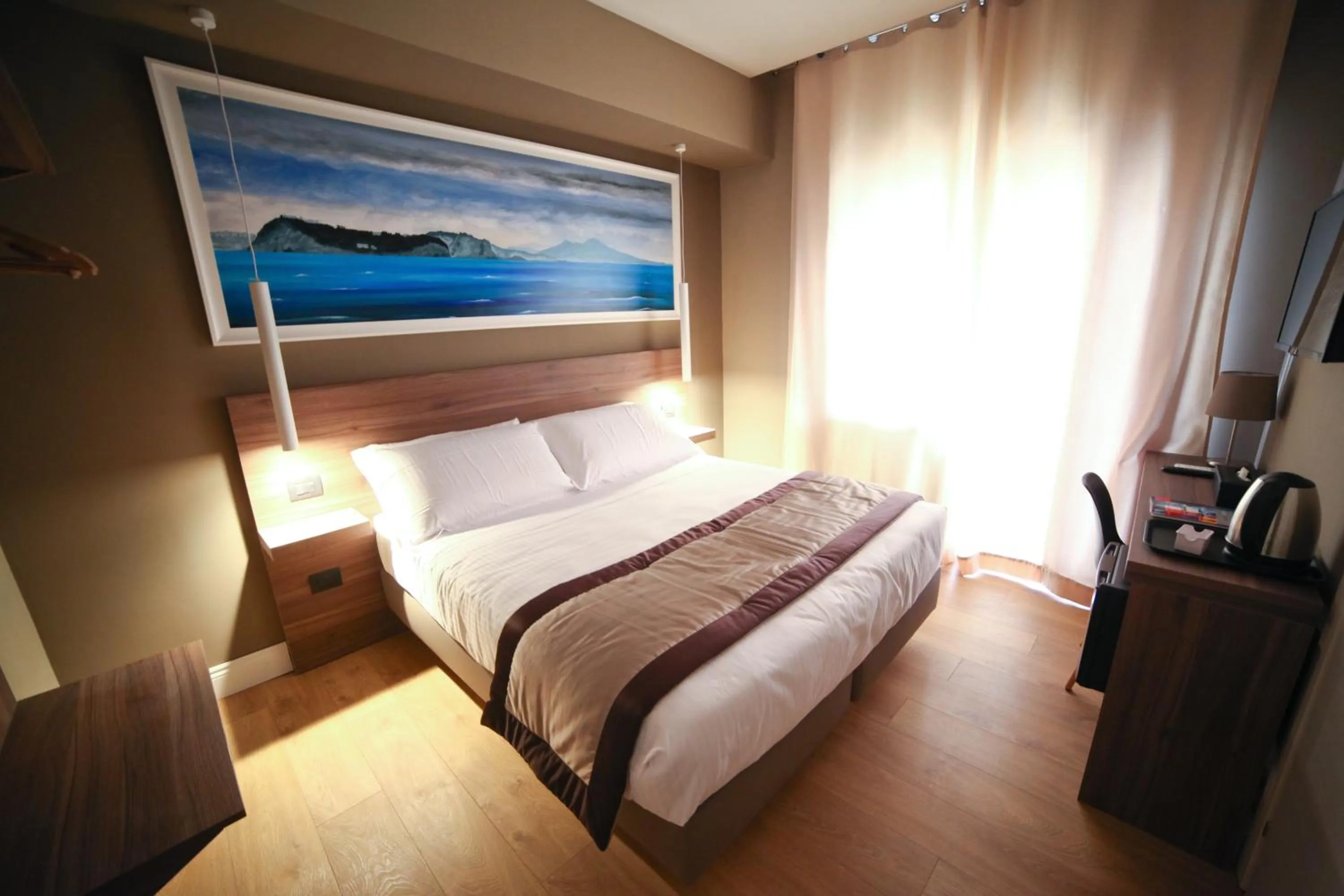 Bed in 7th Floor Suite