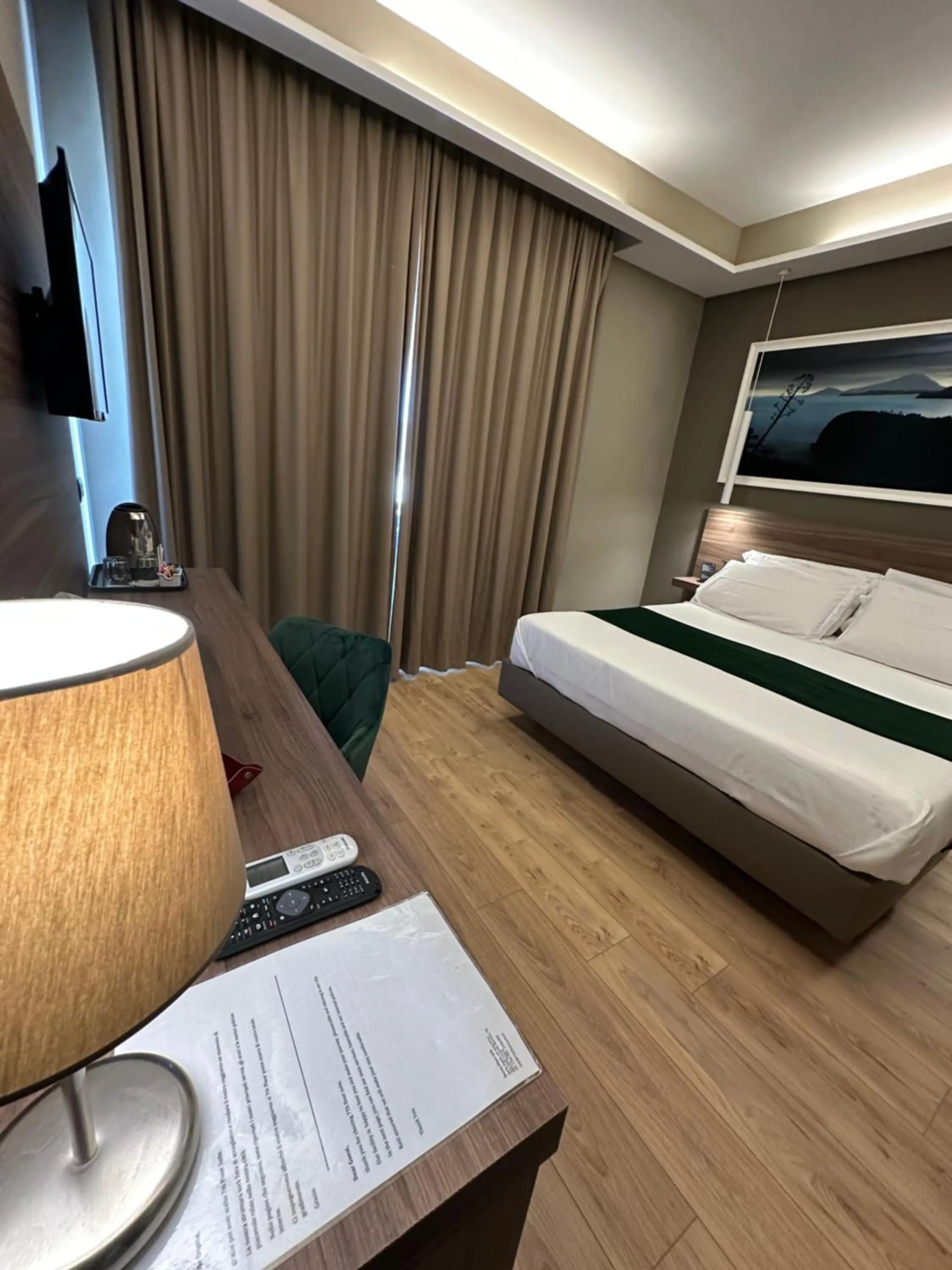 Bed in 7th Floor Suite