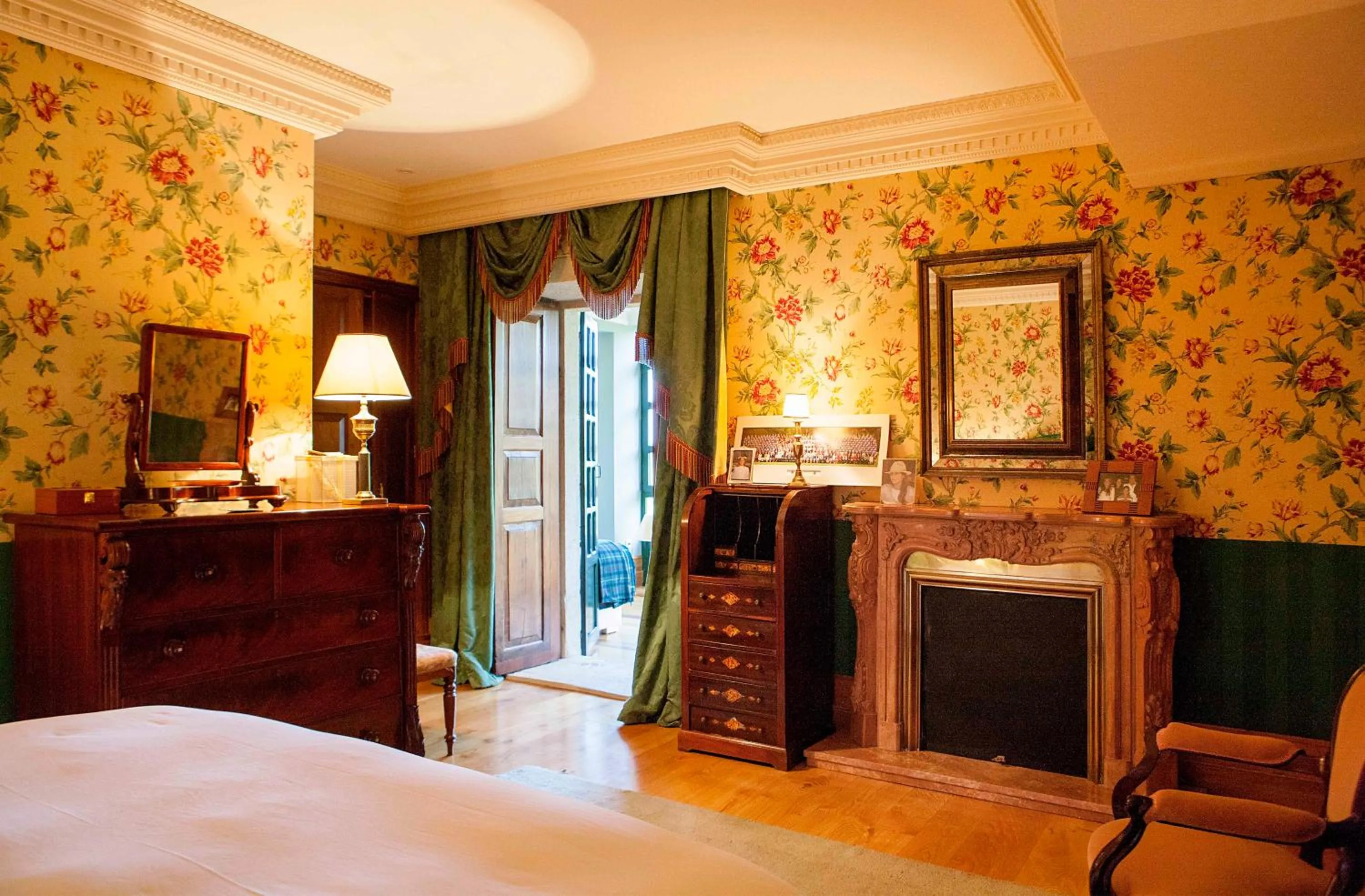Bed in Pazo de Brandeso & Country Club