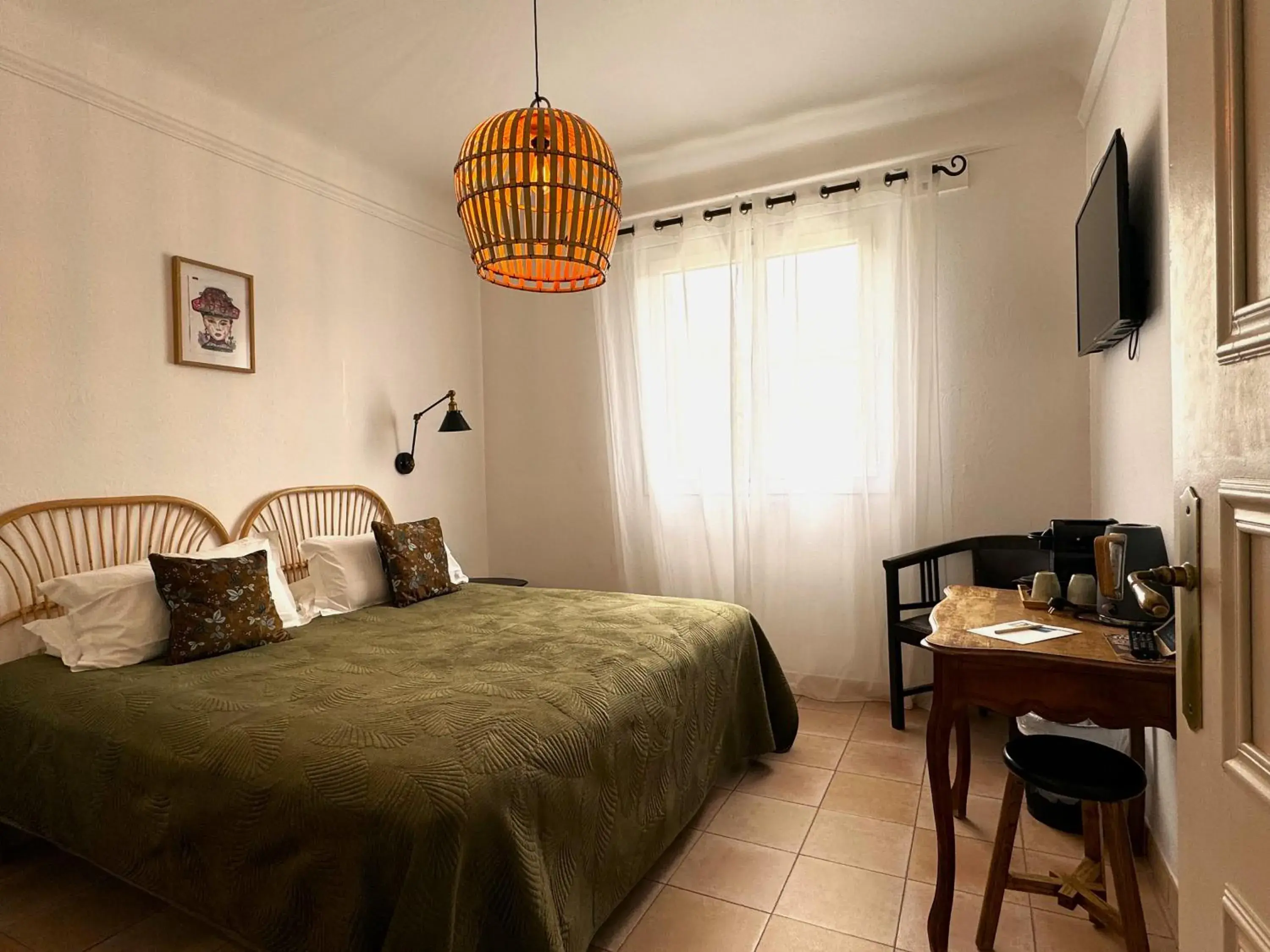 Superior Double or Twin Room in Hotel Les Flots Bleus Superior Double or Twin Room in Hotel Les Flots Bleus