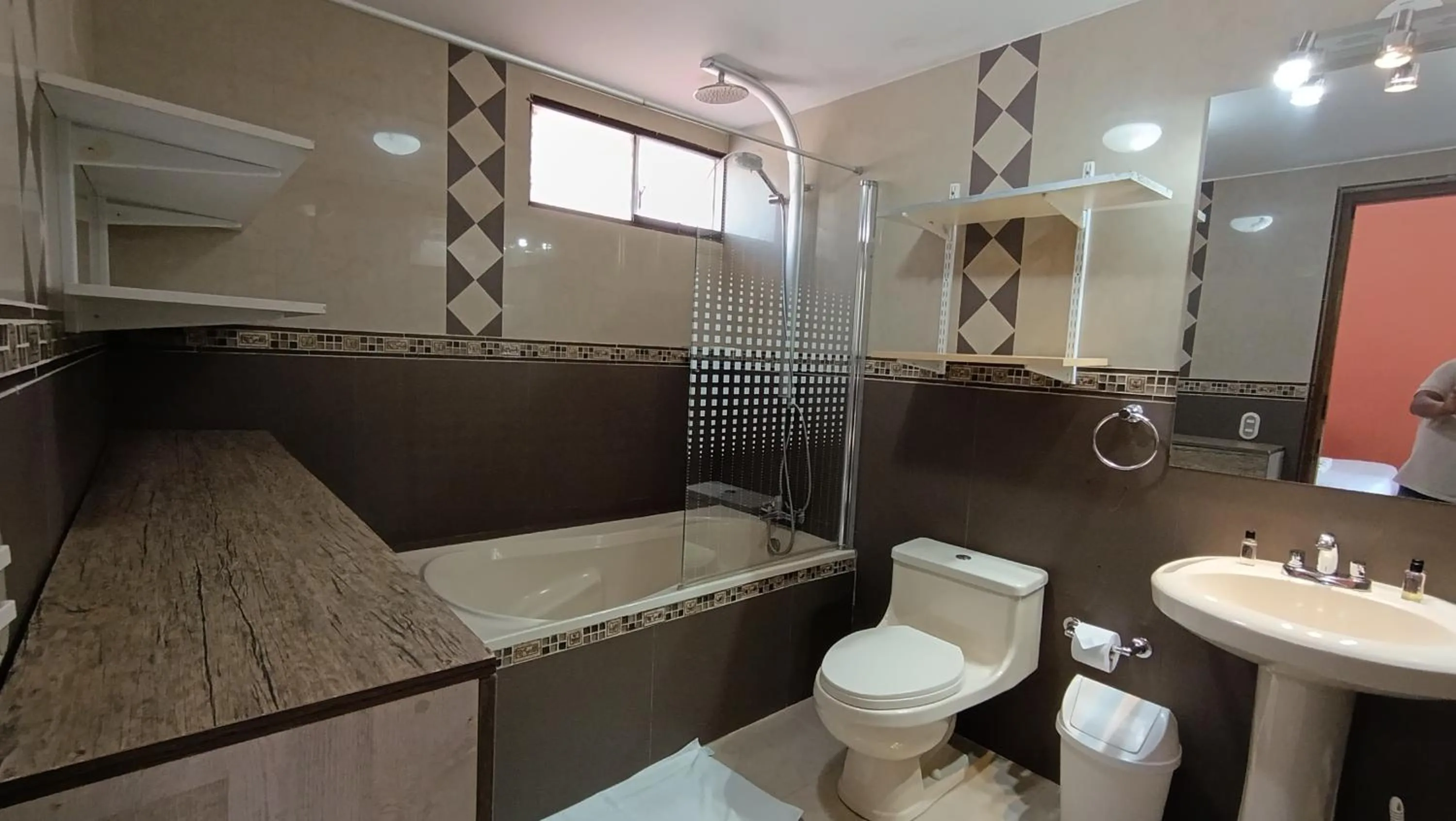 Bathroom in Ccapac Inka Ollanta Casa Museo