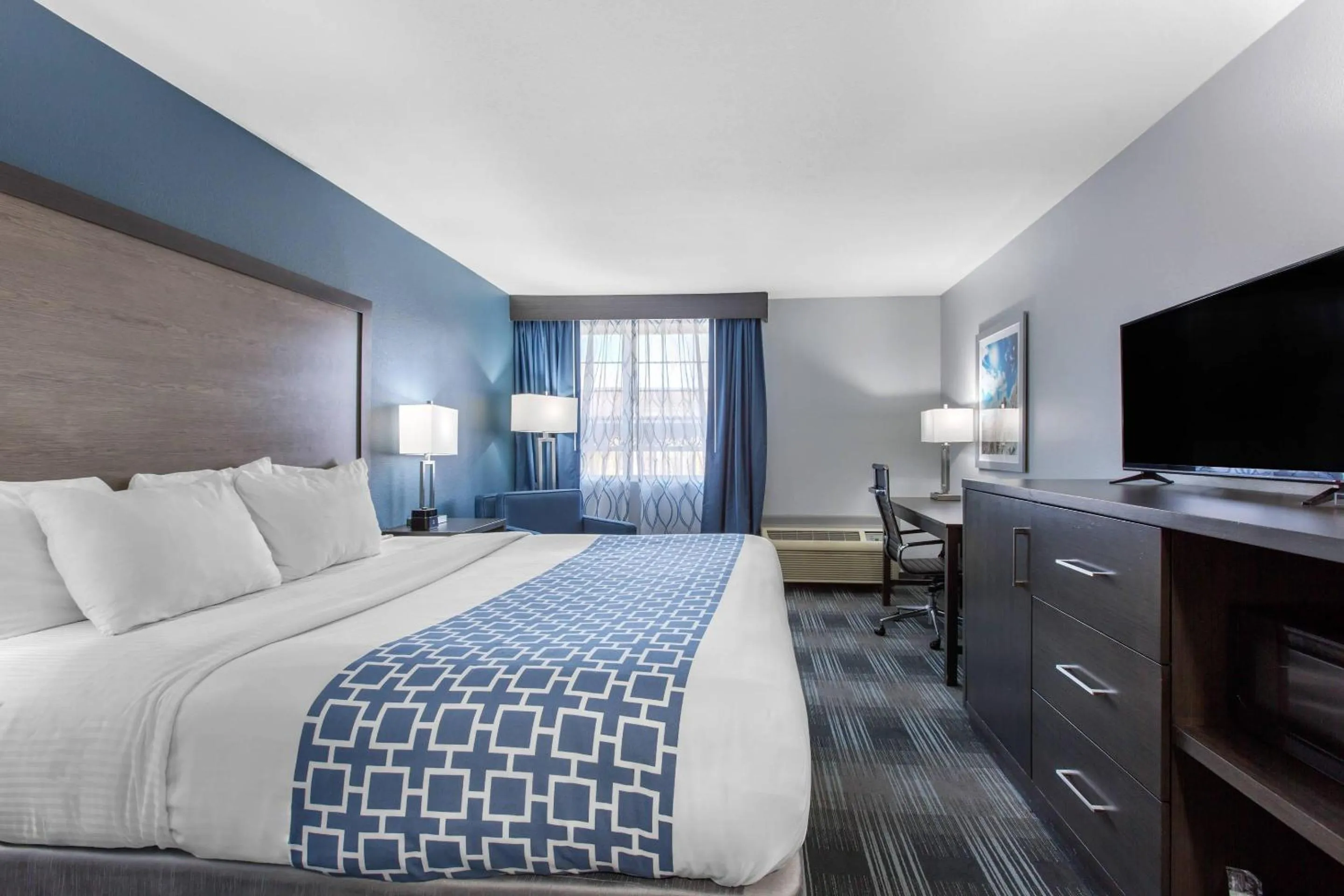 Bedroom, Bed in Cielo Hotel Bishop-Mammoth, an Ascend Collection Hotel