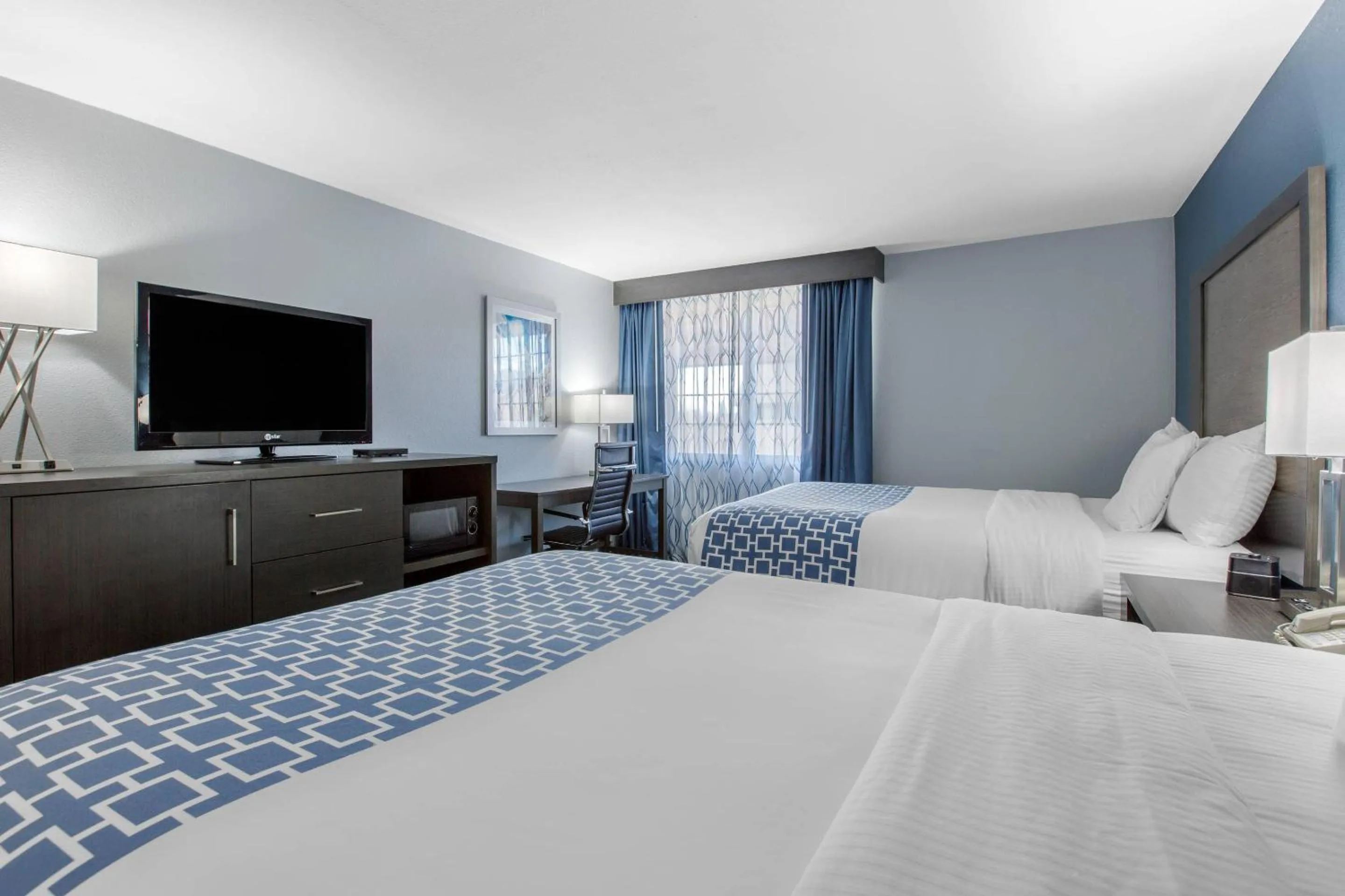 Bedroom, Bed in Cielo Hotel Bishop-Mammoth, an Ascend Collection Hotel