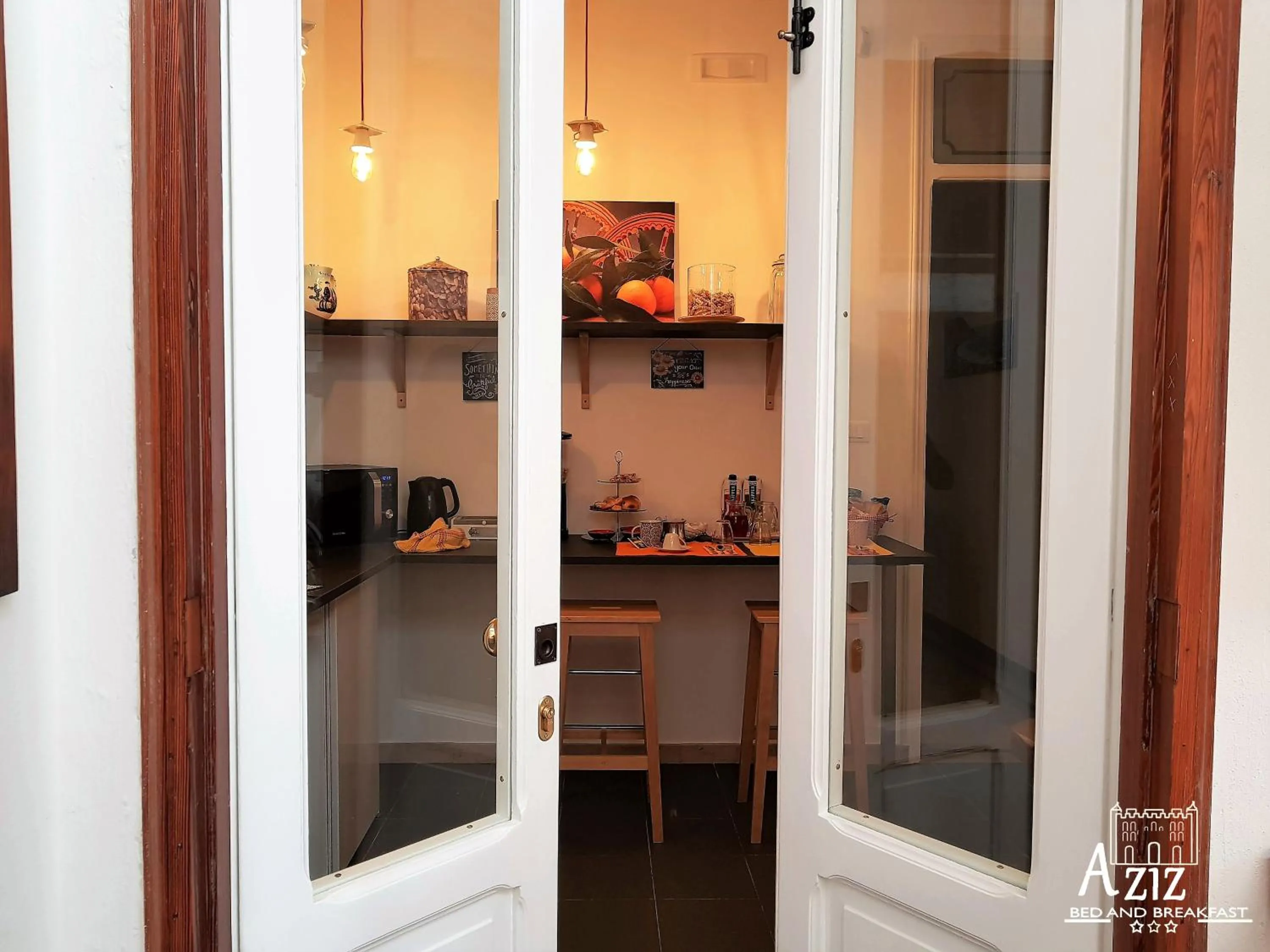 Decorative detail in Aziz b&b