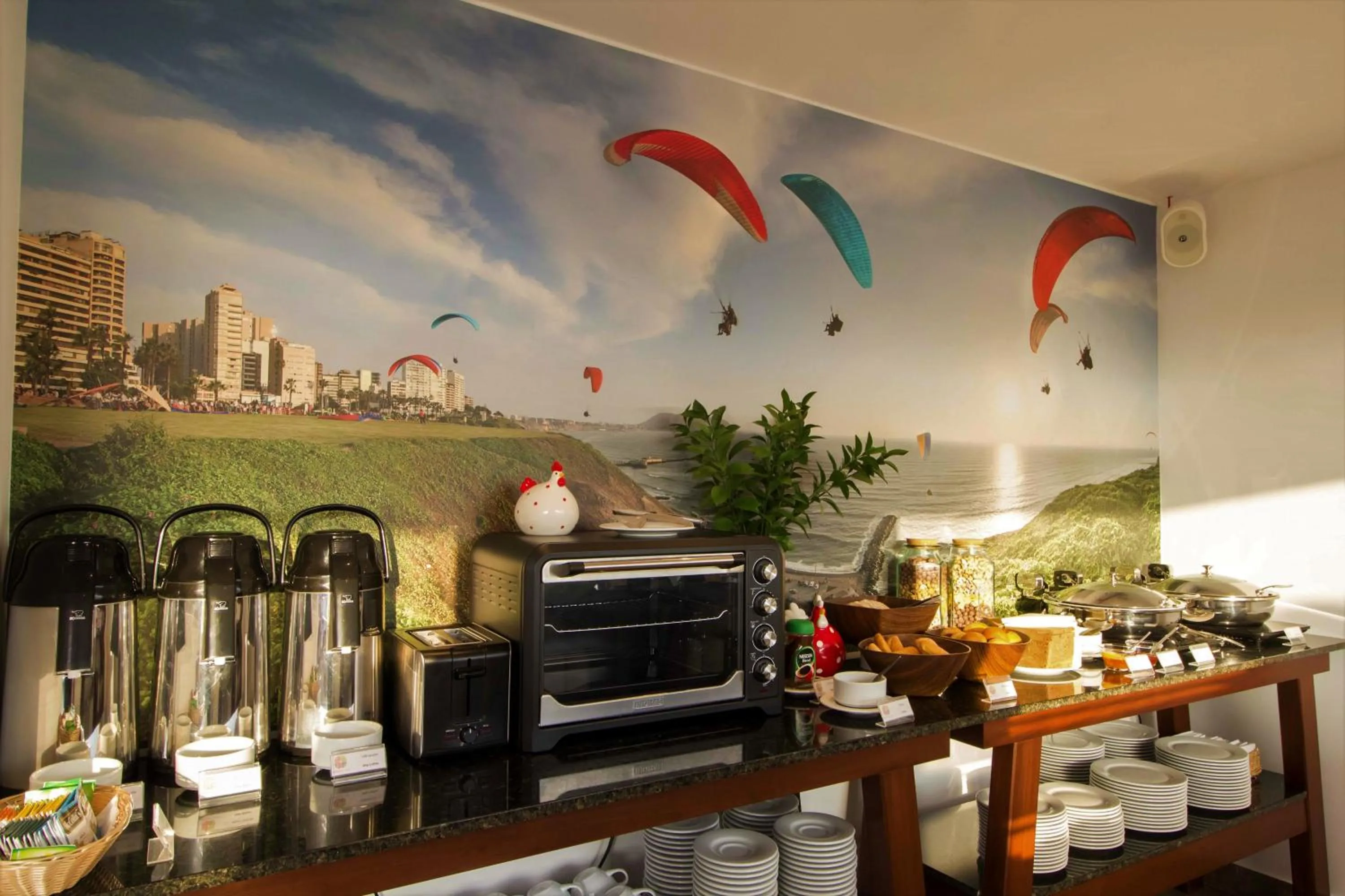 Buffet breakfast in Tierra Viva Miraflores Mendiburu