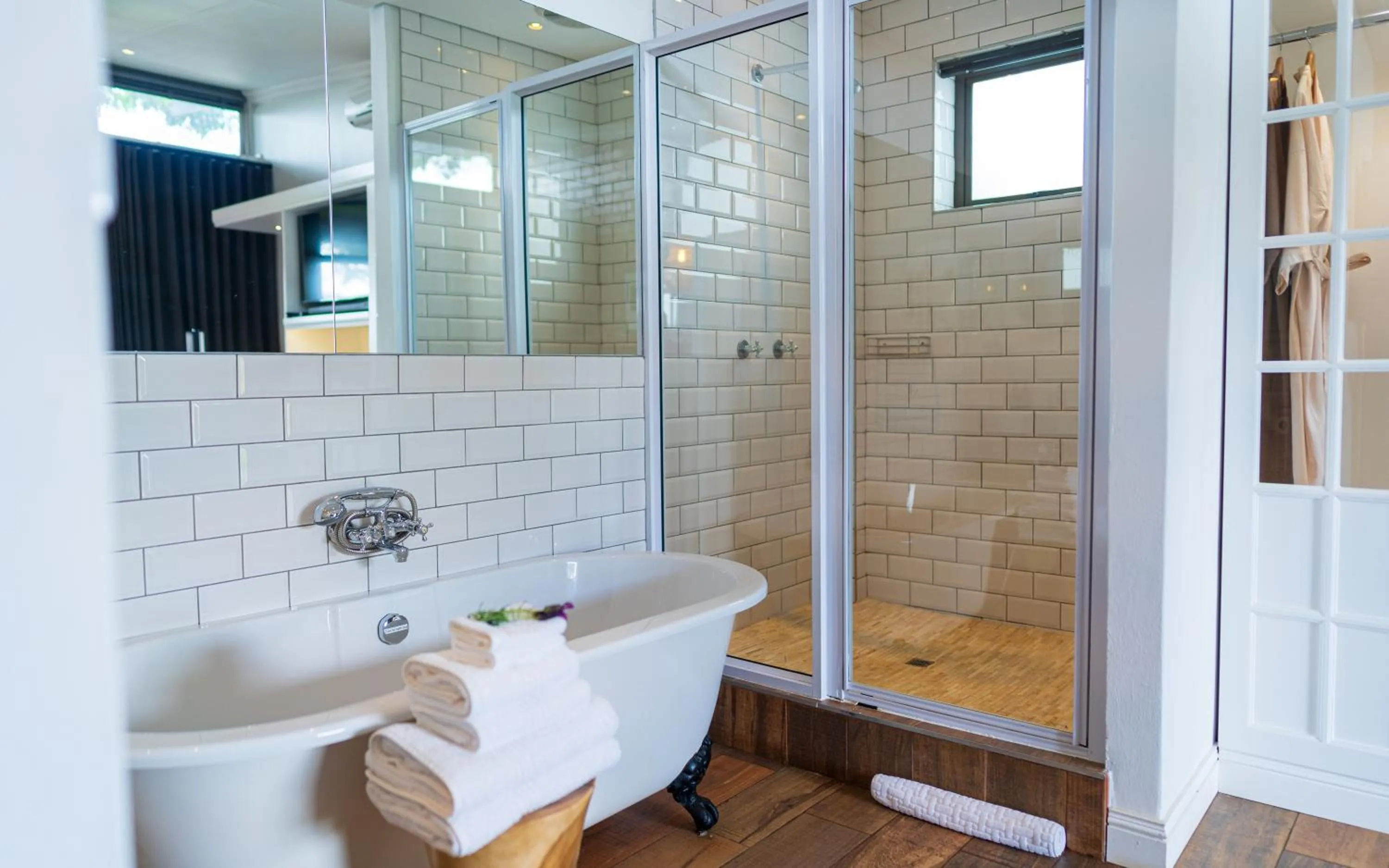 Bathroom in Liedjiesbos Urban Olive Farm