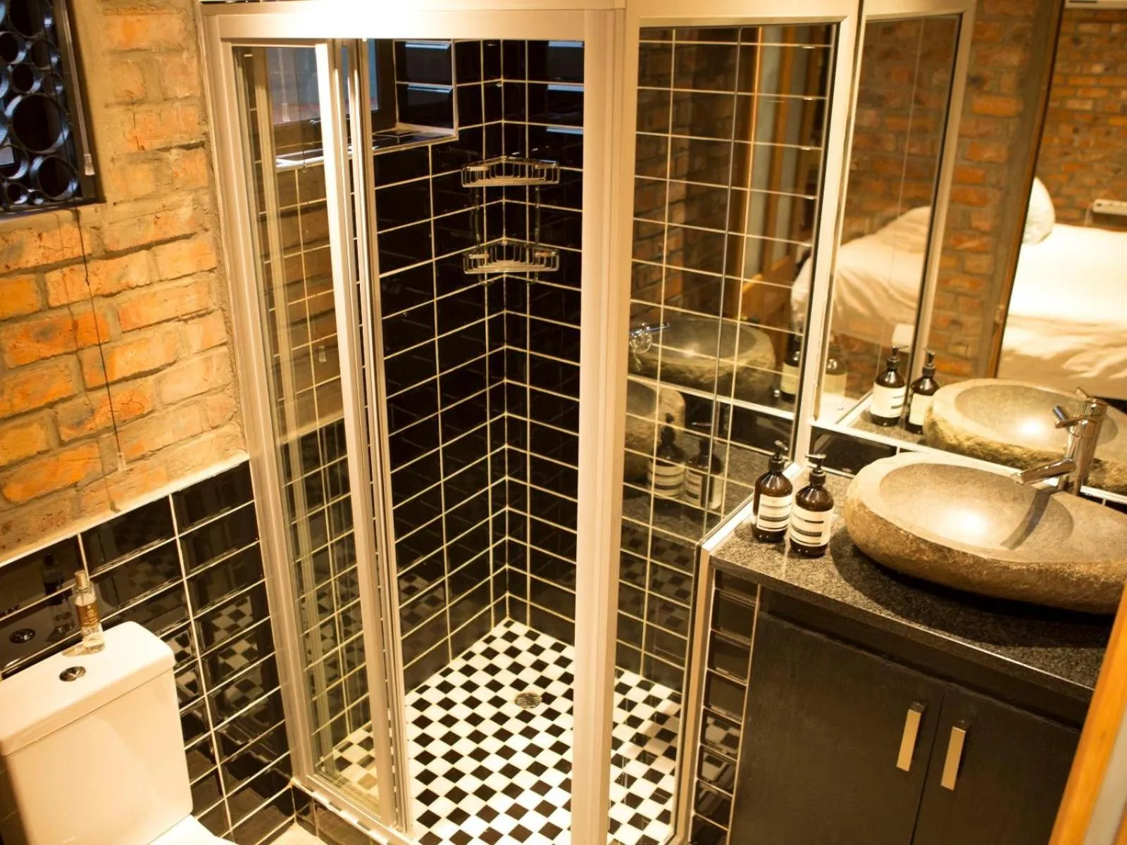 Liedjiesbos Urban Olive Farm