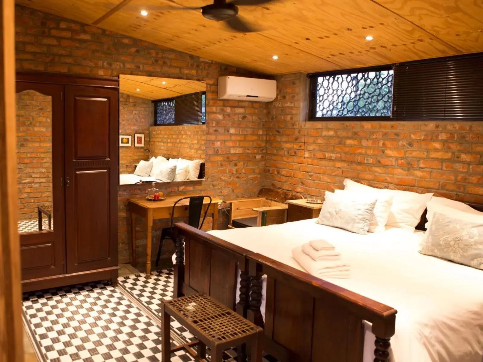 Comfort Cottage in Liedjiesbos Urban Olive Farm Comfort Cottage in Liedjiesbos Urban Olive Farm