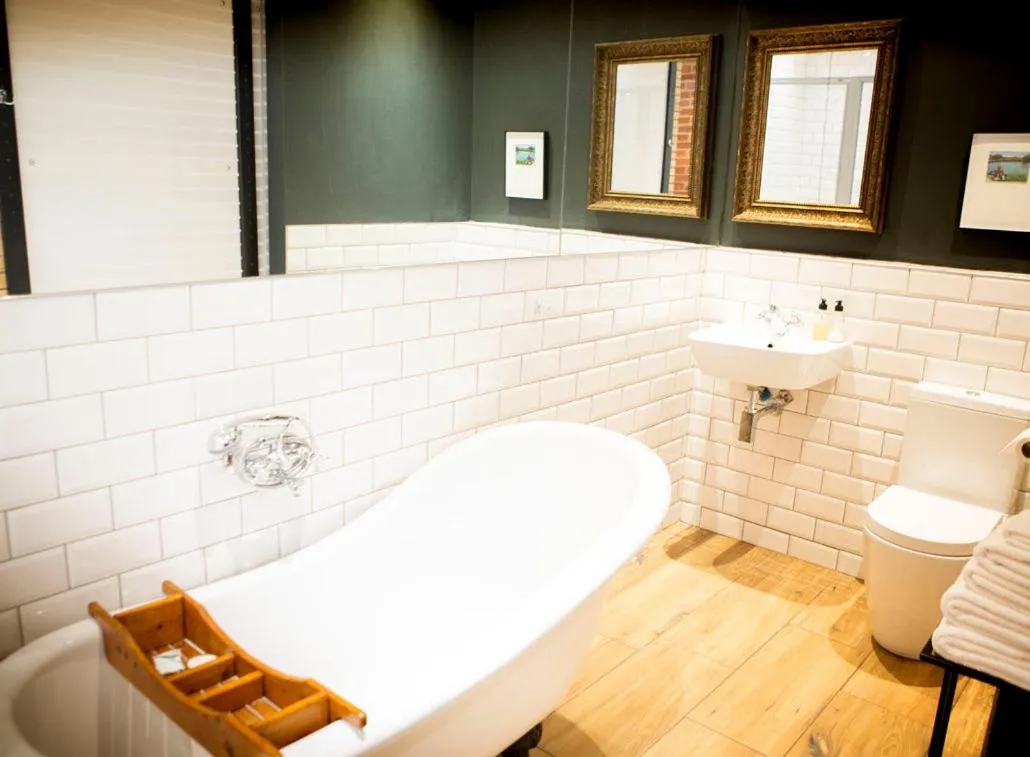 Liedjiesbos Urban Olive Farm