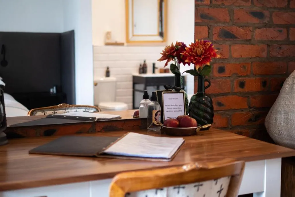 Liedjiesbos Urban Olive Farm