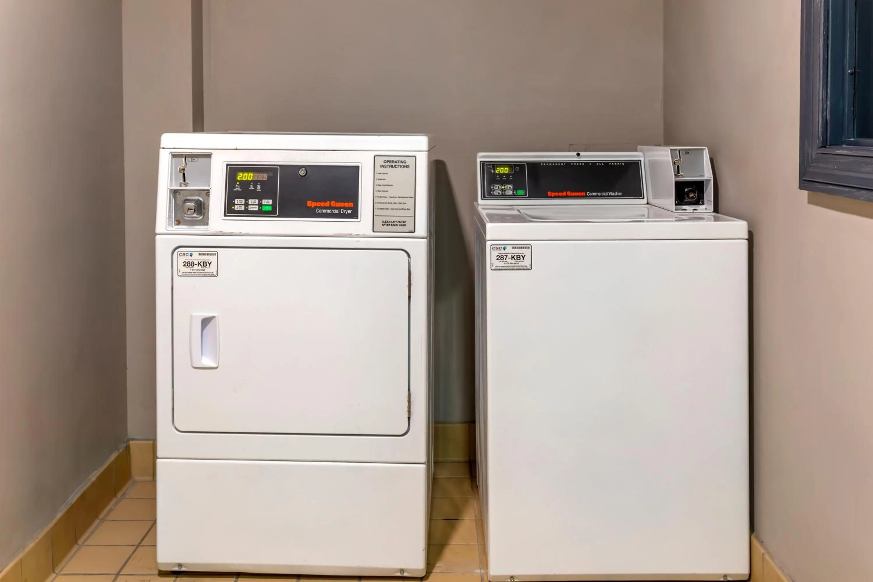 laundry in Country Inn & Suites by Radisson, Newport News South, VA