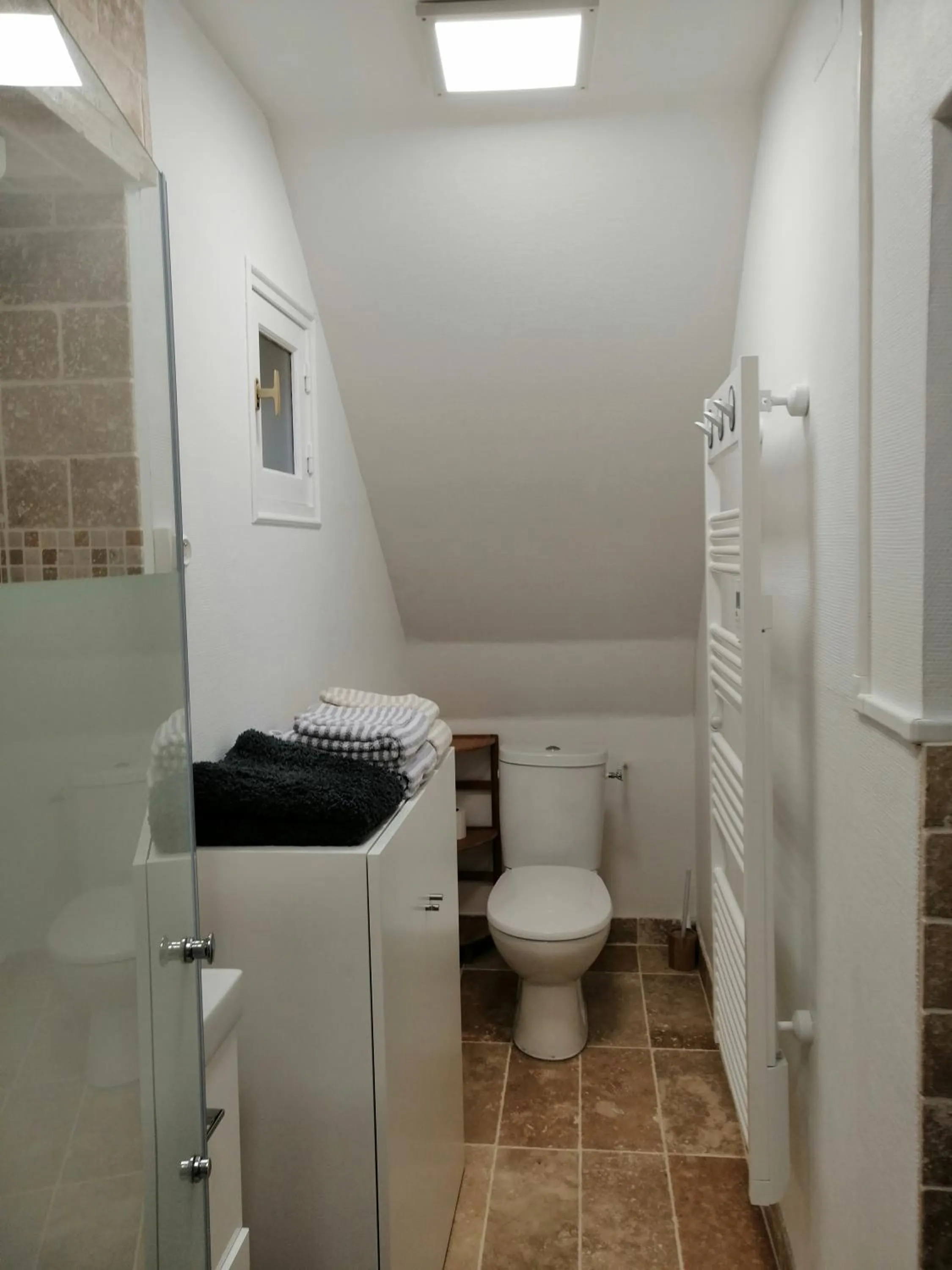 Toilet in La Petite Charnasserie