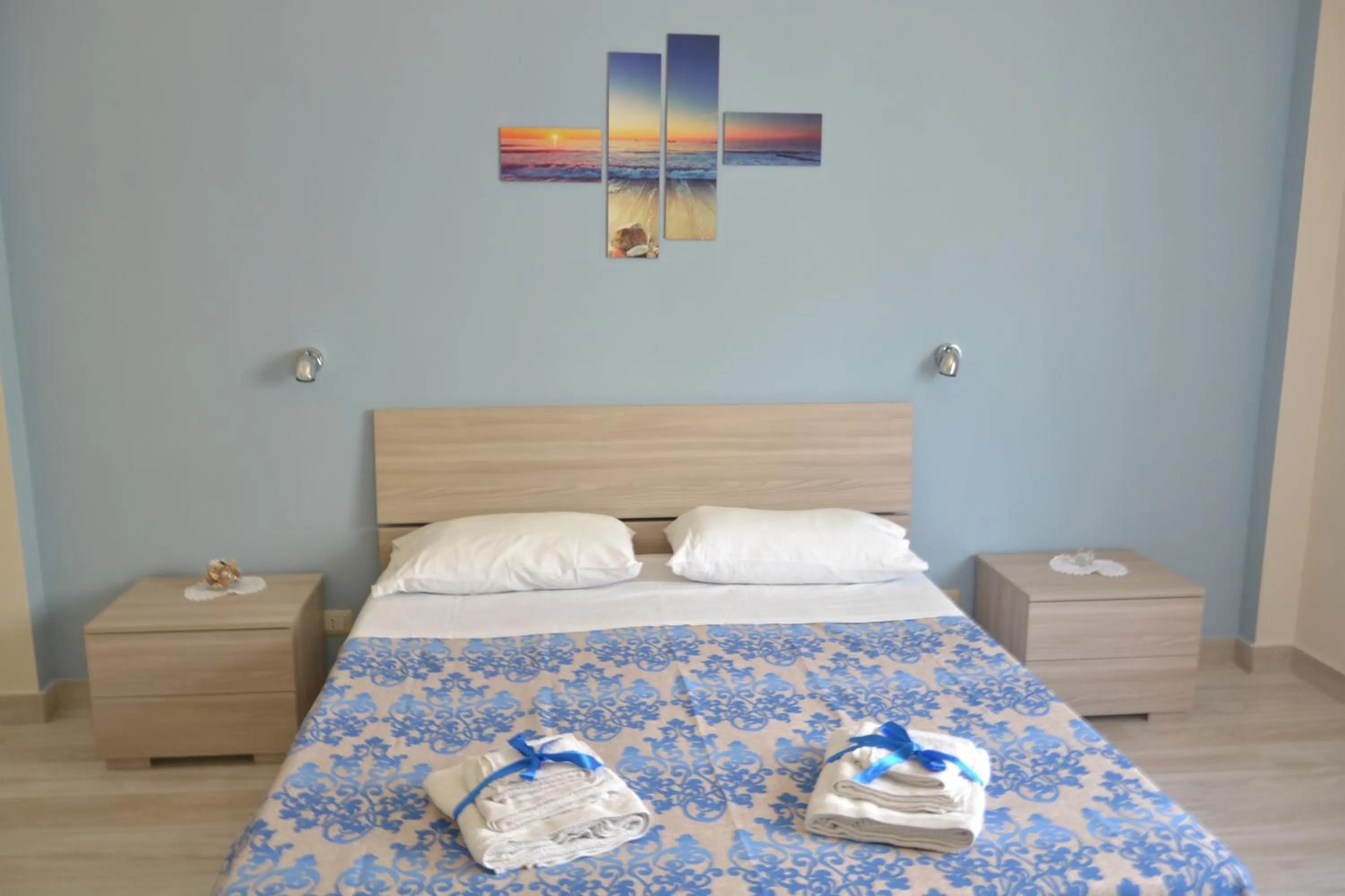 Bed in B&B Al Sole di Sicilia