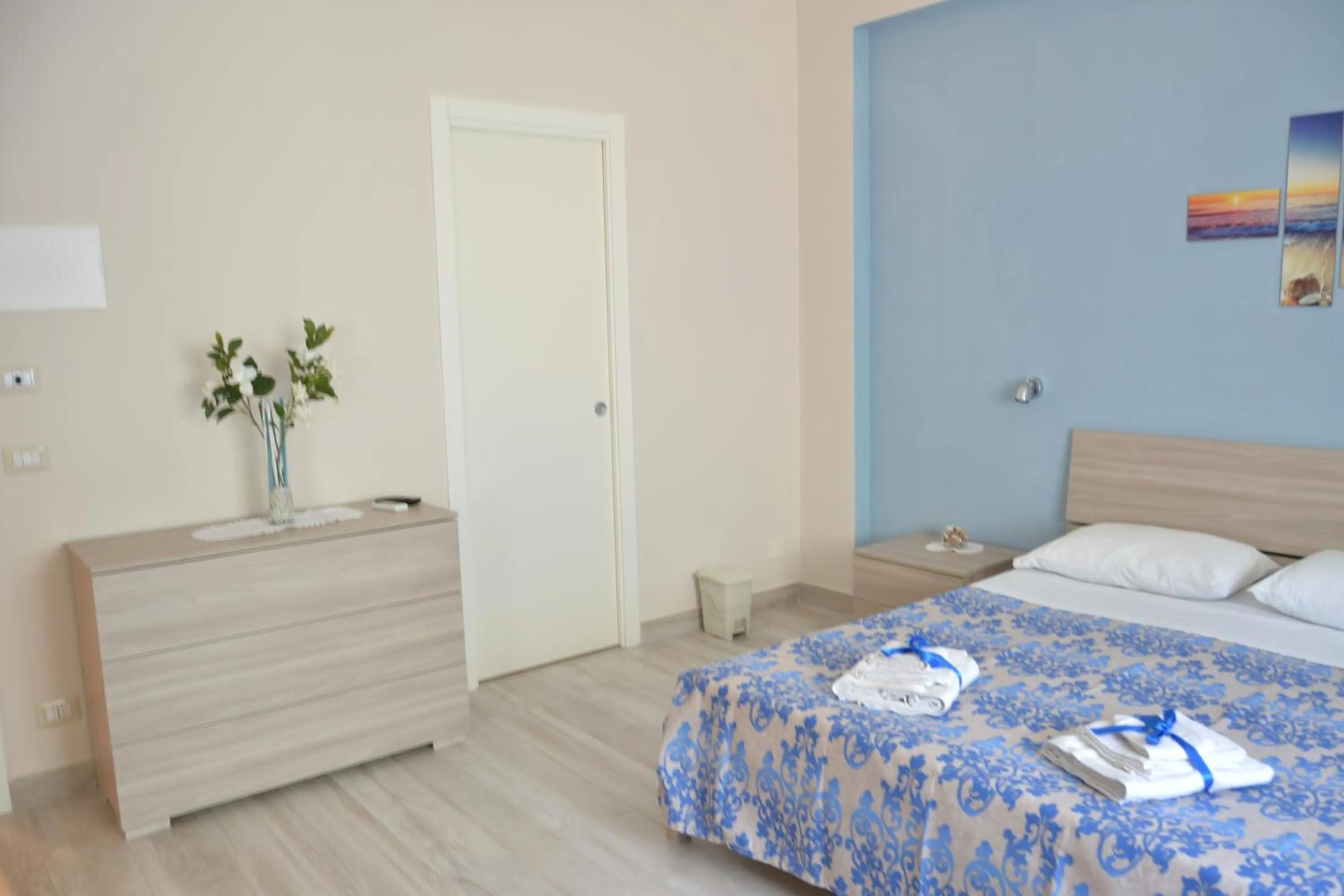 Photo of the whole room in B&B Al Sole di Sicilia