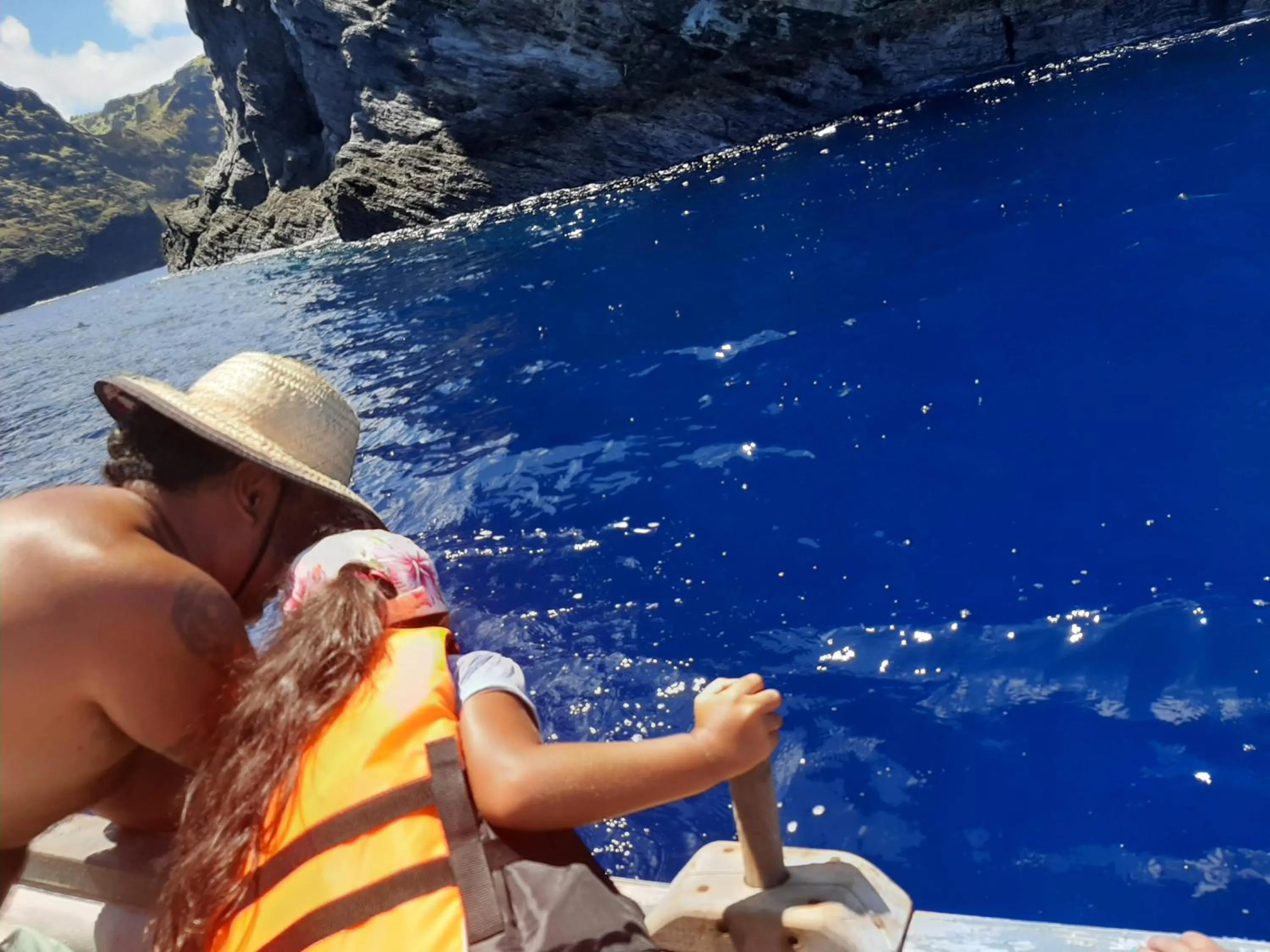 People in Cabañas Te Maori