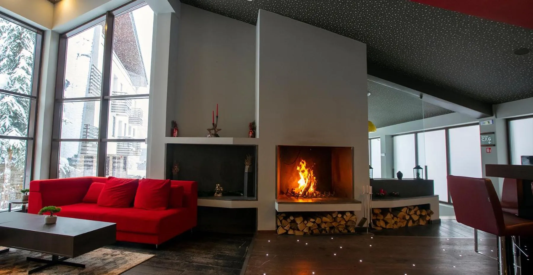 Living room in Euphoria Club Hotel