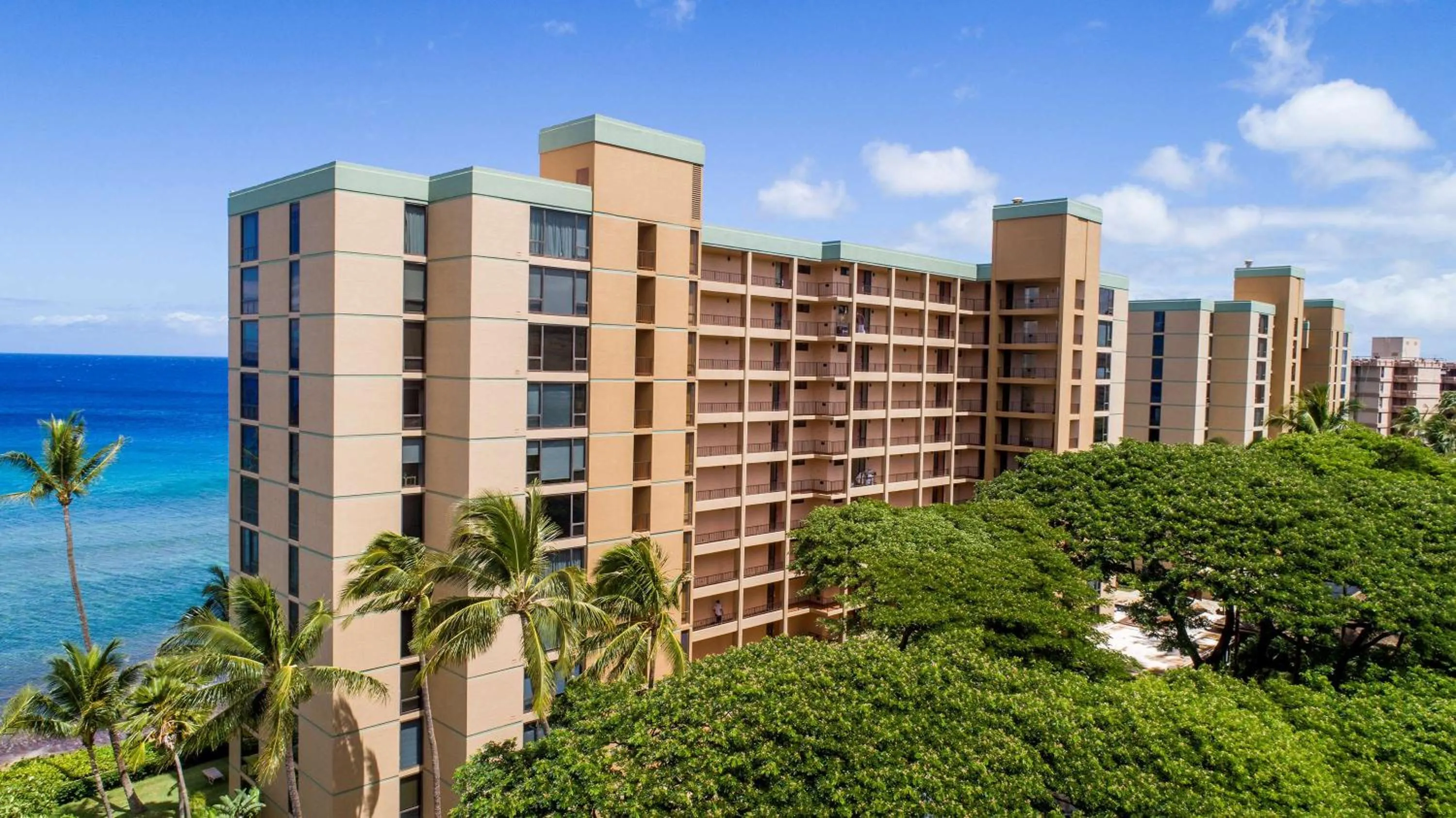 Property building in Aston Mahana at Kaanapali