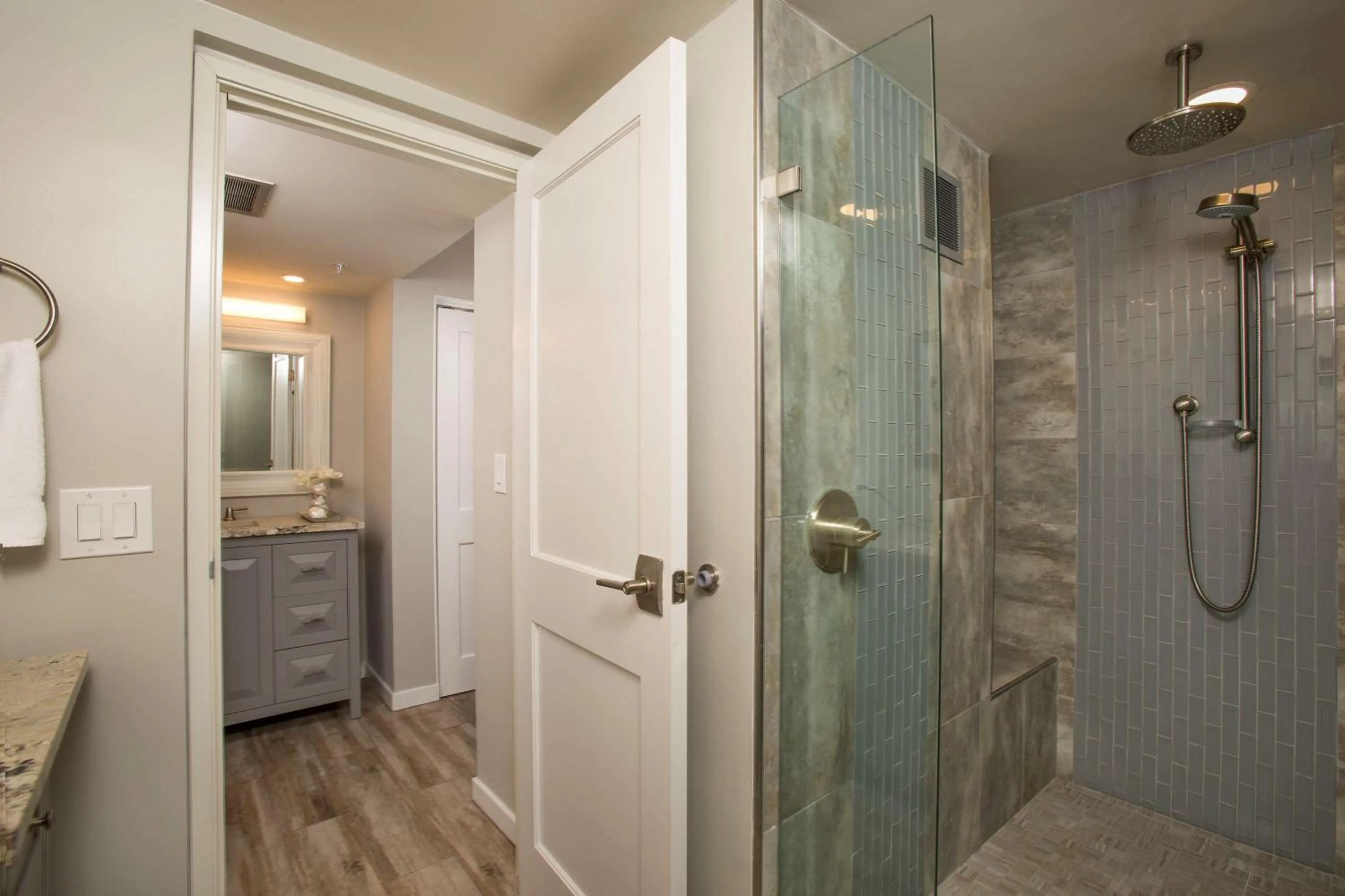 Bathroom in Aston Mahana at Kaanapali