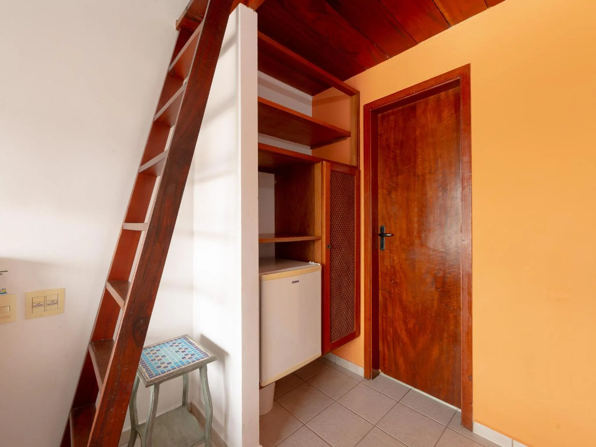 oven in Pousada Pé Na Areia