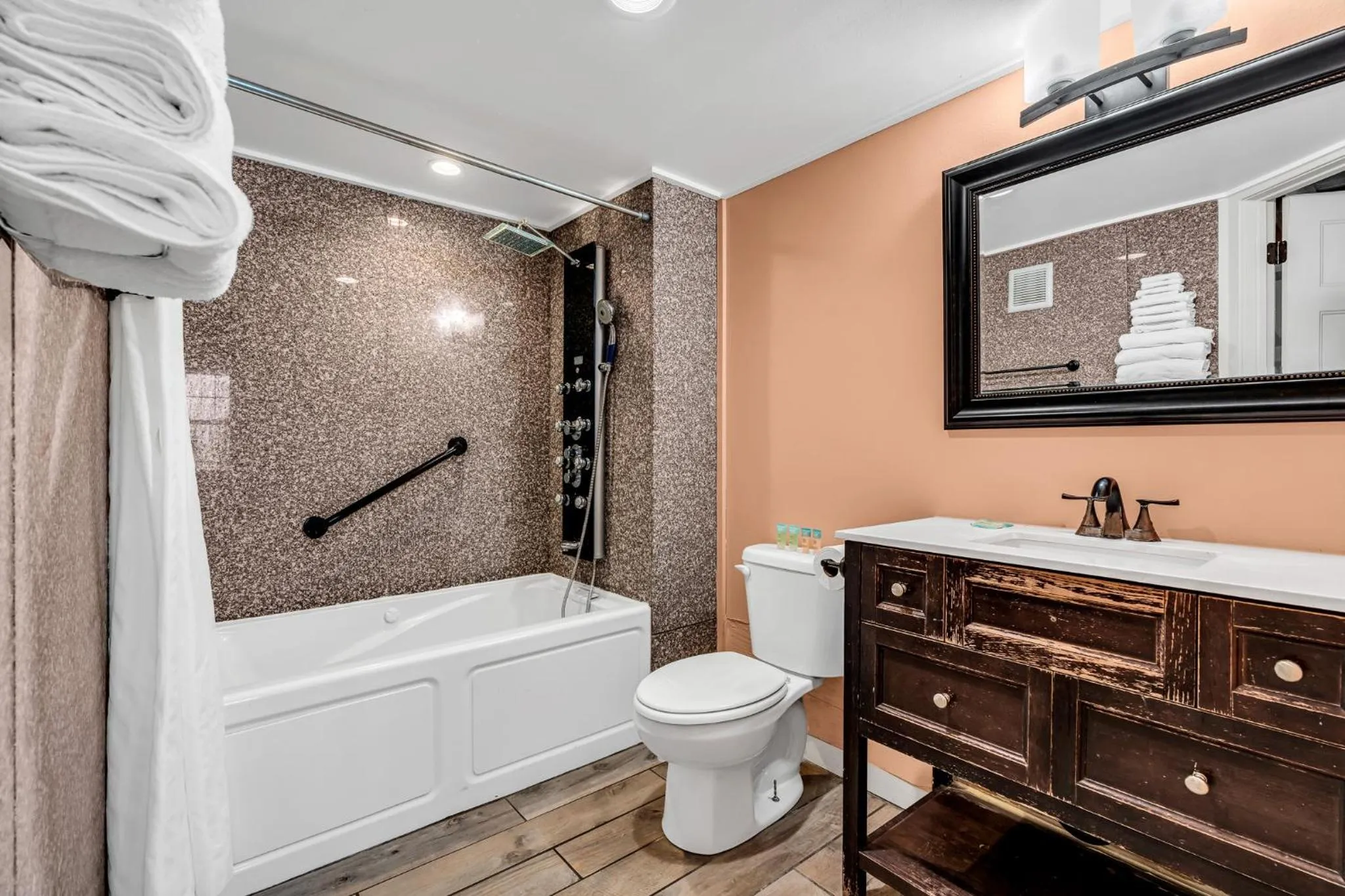 Bathroom in Aztec Ocean Resort