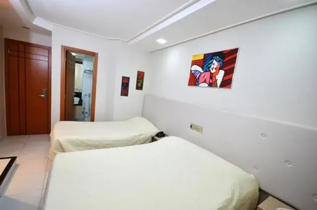 Triple Room in Hotel Sabino Palace Triple Room in Hotel Sabino Palace