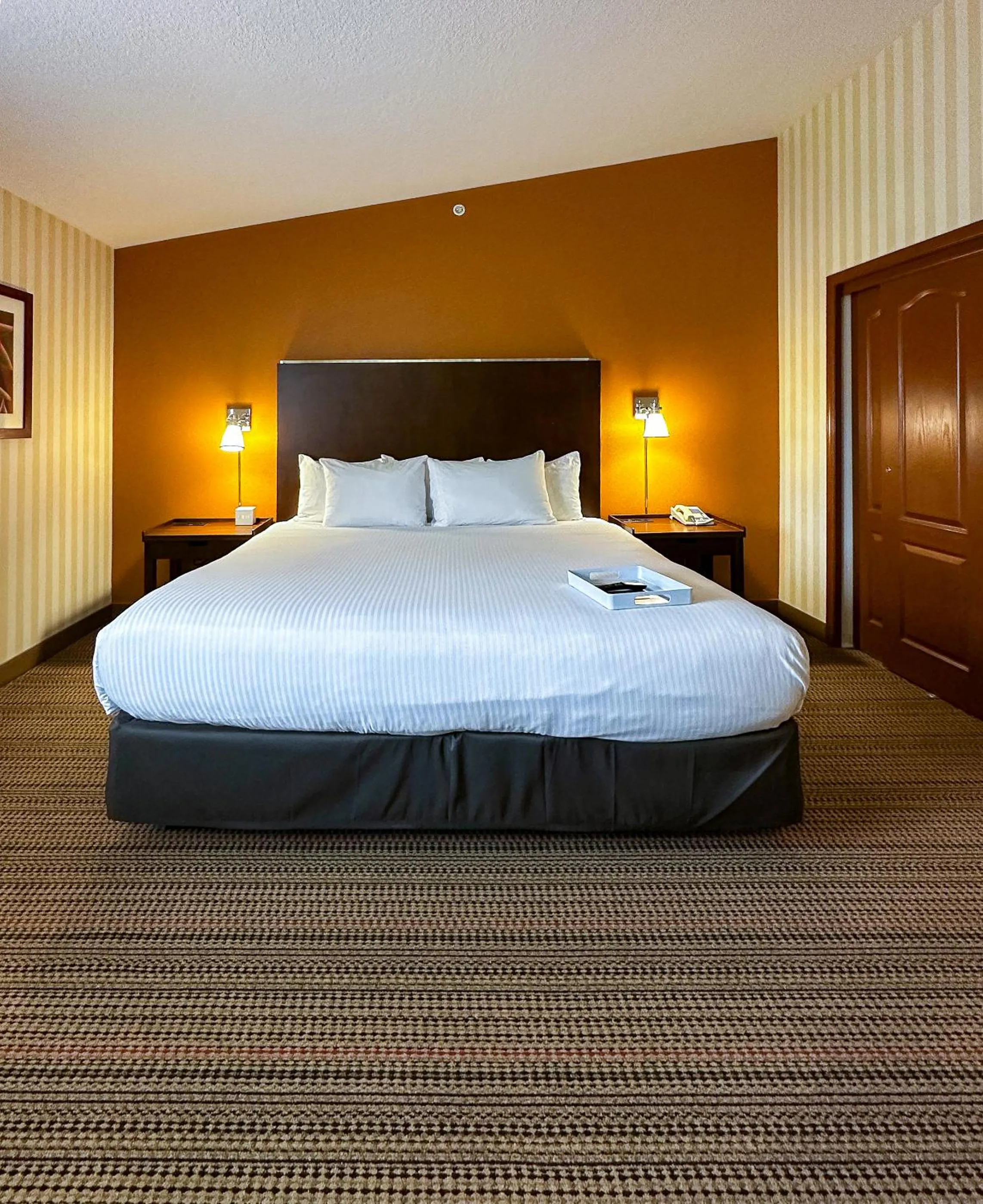 Bed in Prestige Prince George Lodge