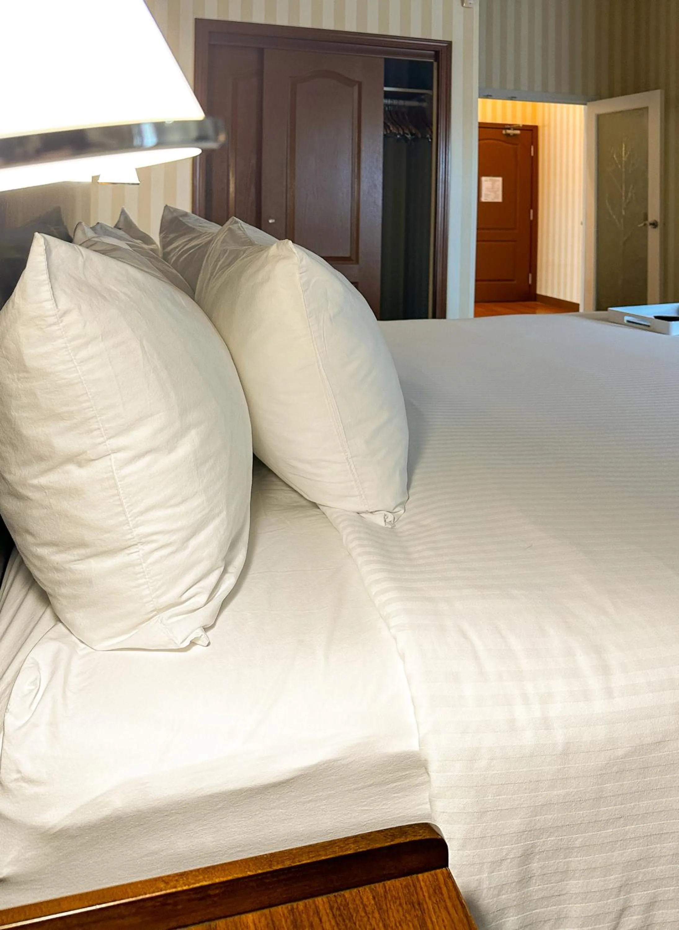 Bed in Prestige Prince George Lodge