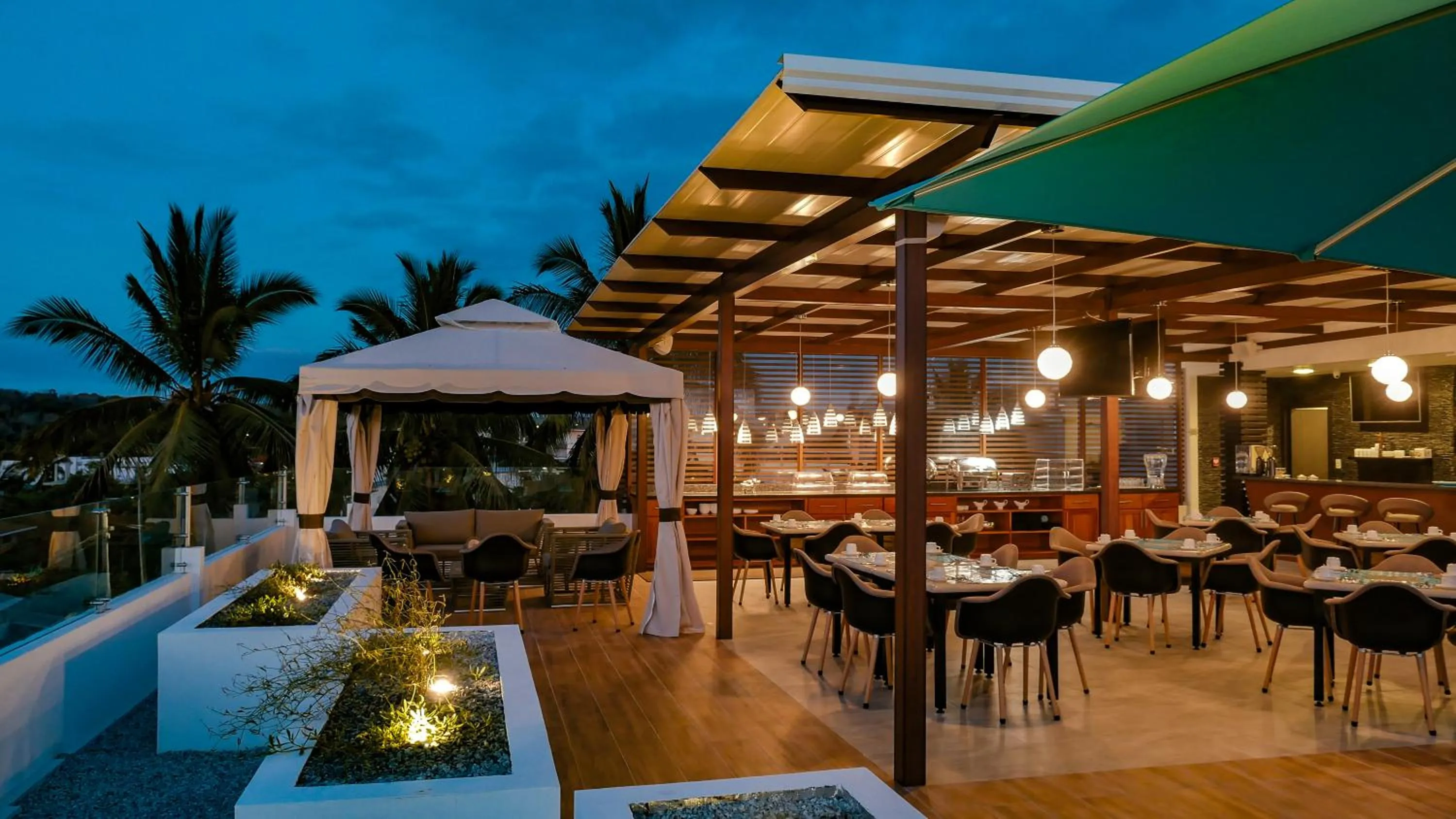 Restaurant/places to eat in Ikala Galapagos Hotel