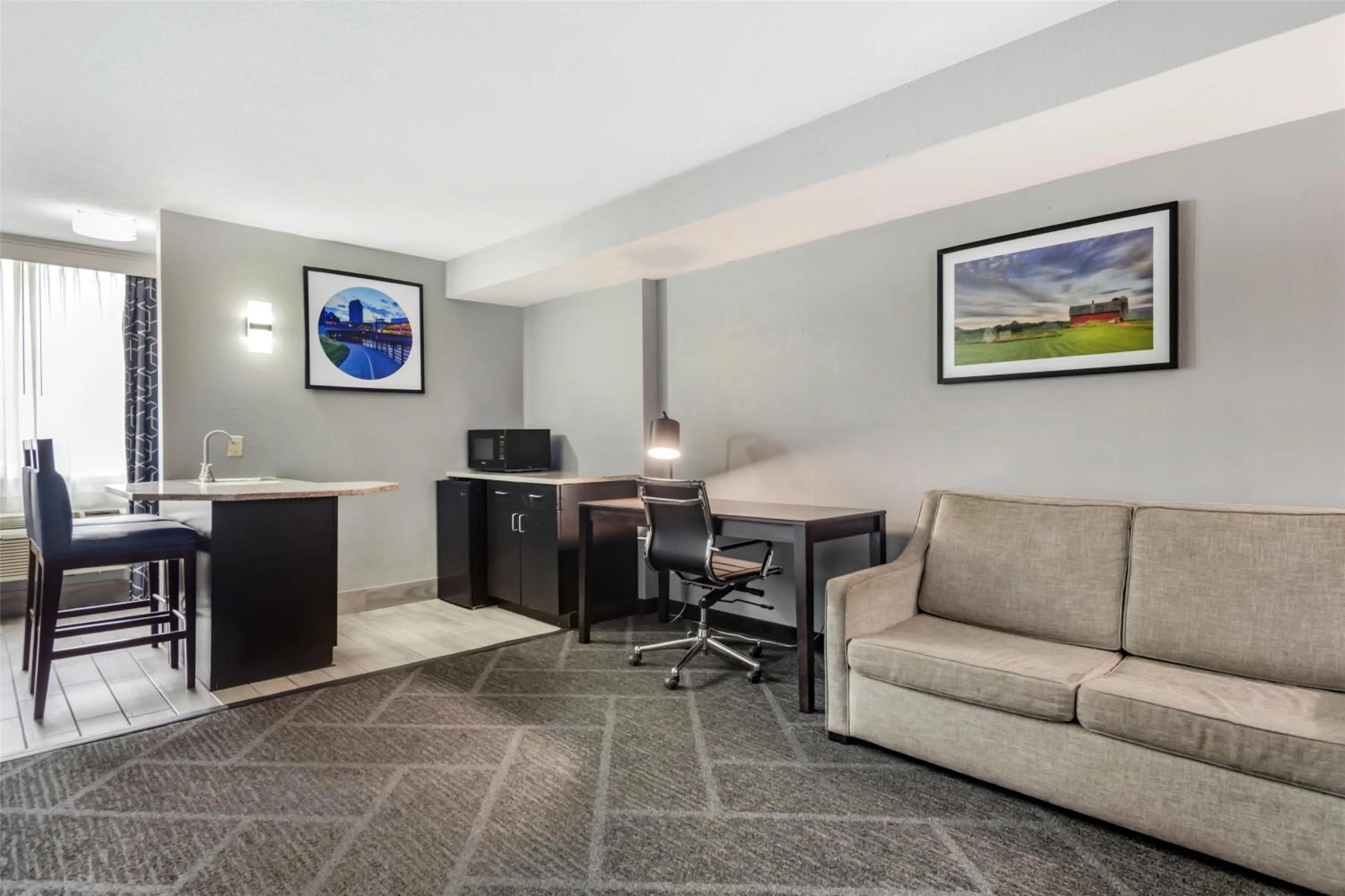 Photo of the whole room in Best Western Rochester Hotel Mayo Clinic Area/ St. Mary's