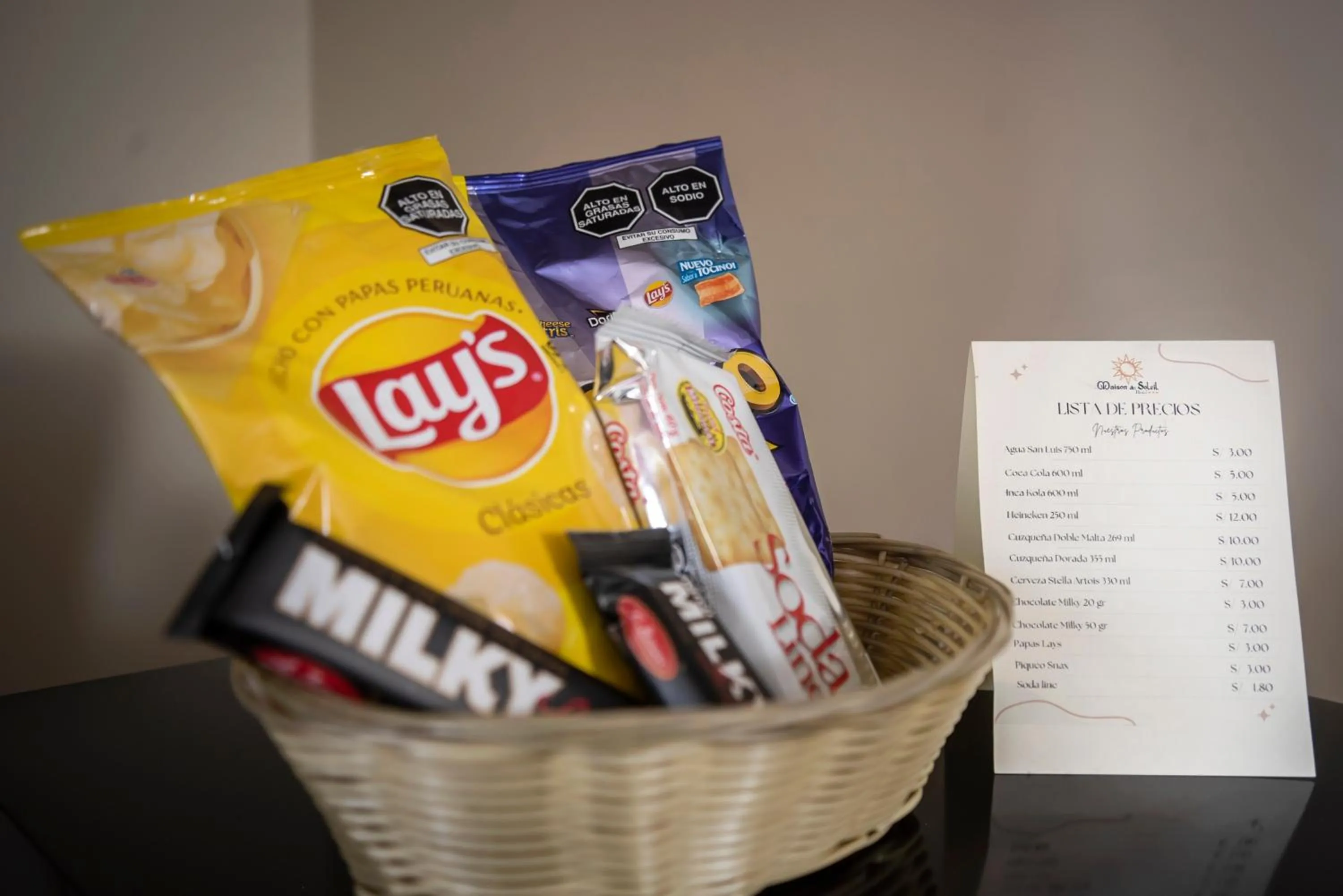 oven in Hotel Maison Du Solei