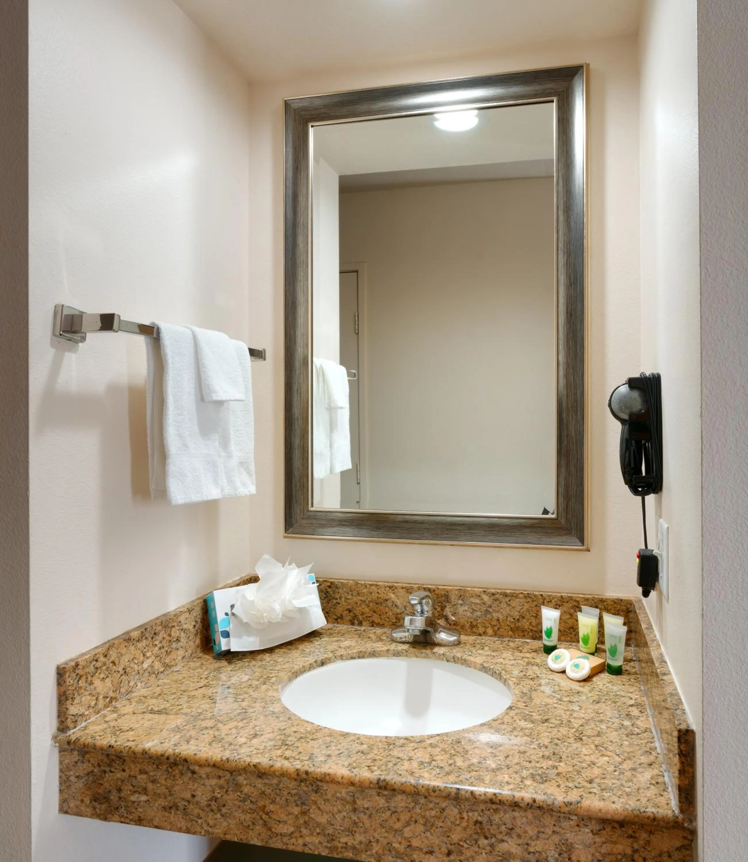 Bathroom in Cortona Inn and Suites Anaheim Resort