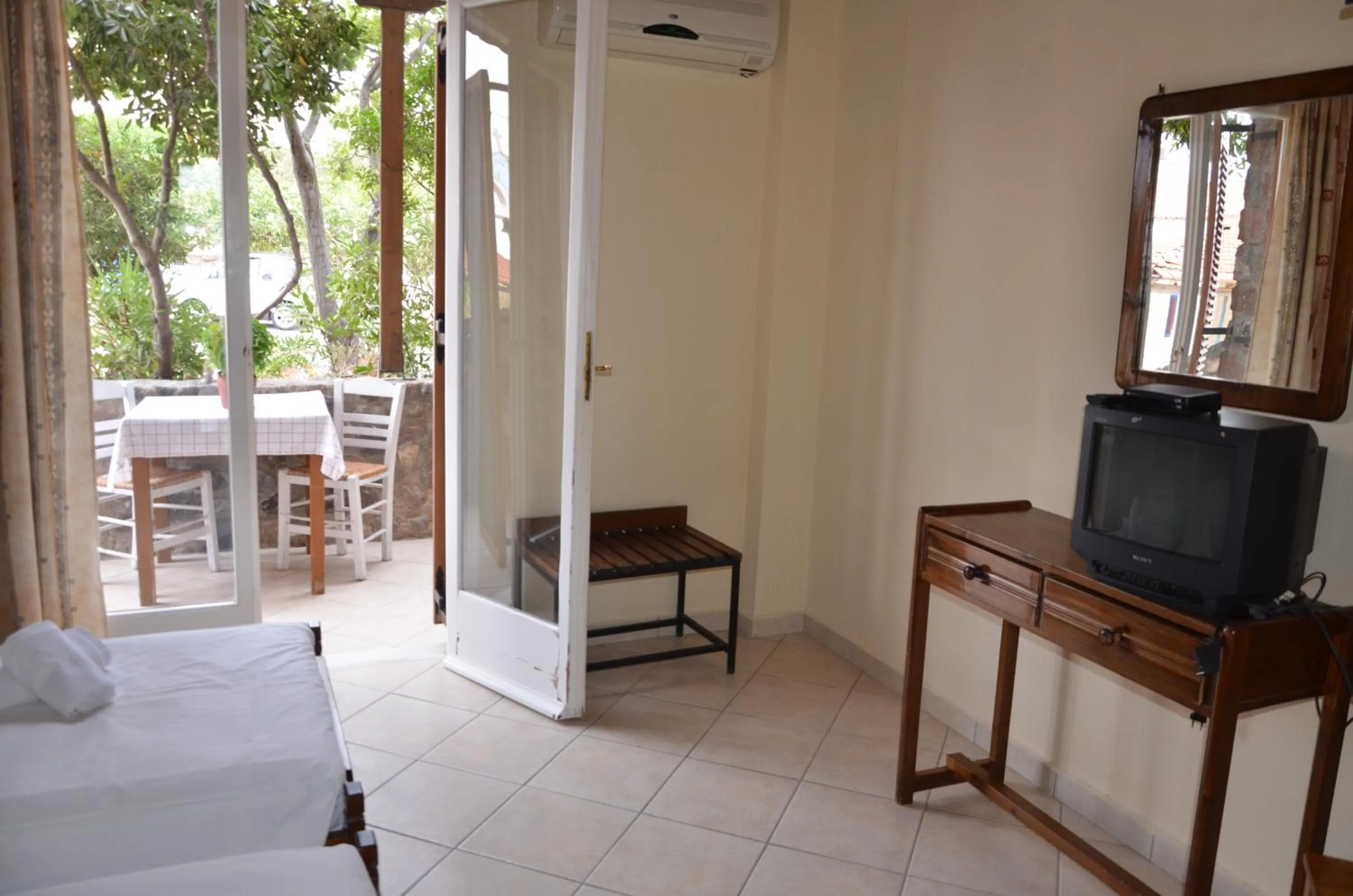 Vagia Beach Apartments, Aegina Island